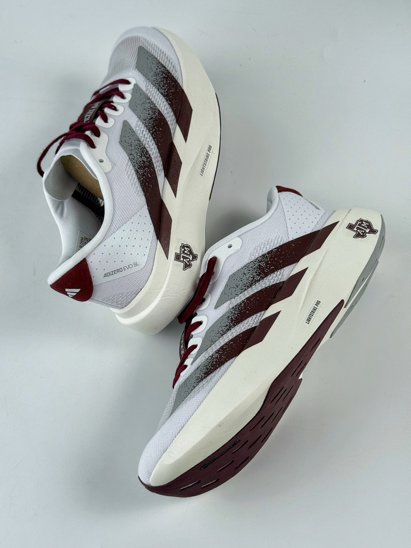 Ad Adizero Evo SL M 轻盈跑鞋 耐磨减震专业跑步鞋 JQ4566