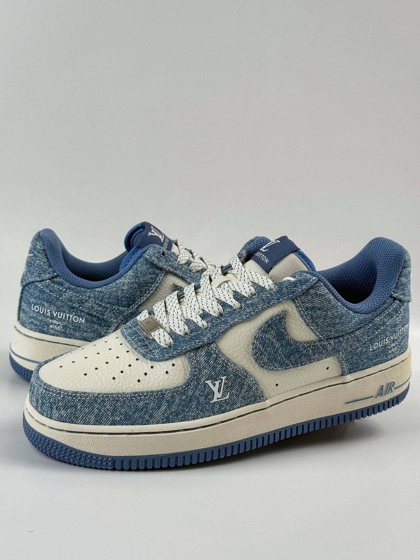 Nike Air Force 1 Low 07 x Louis Vuitton 蓝白牛仔满天星  LW9279-021