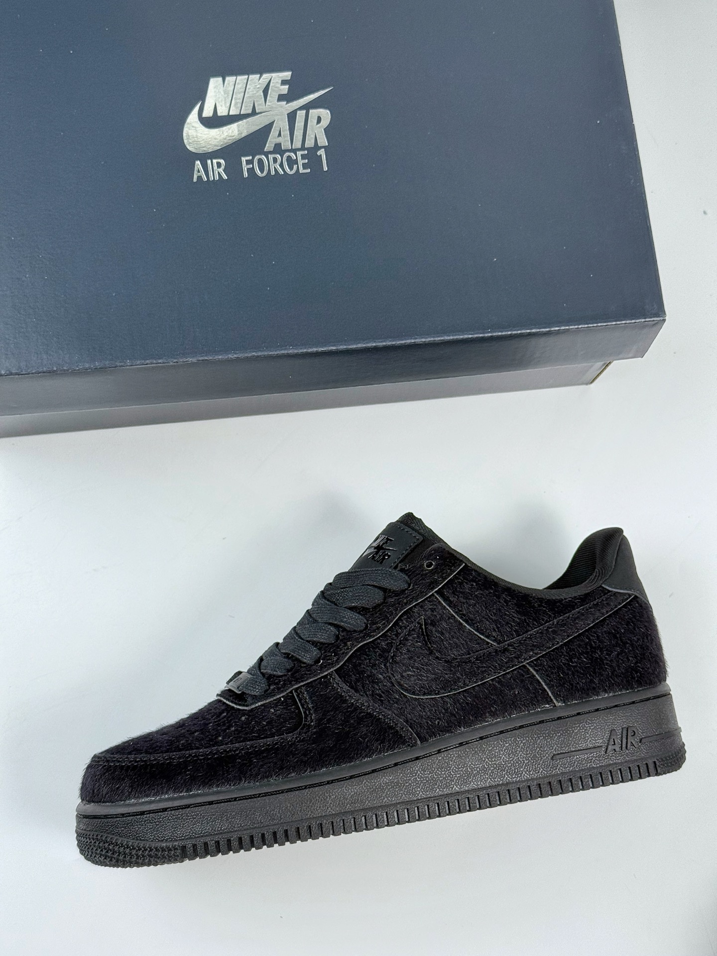 Nike Air Force 1 Low 07 纯黑绒毛 II7398-001