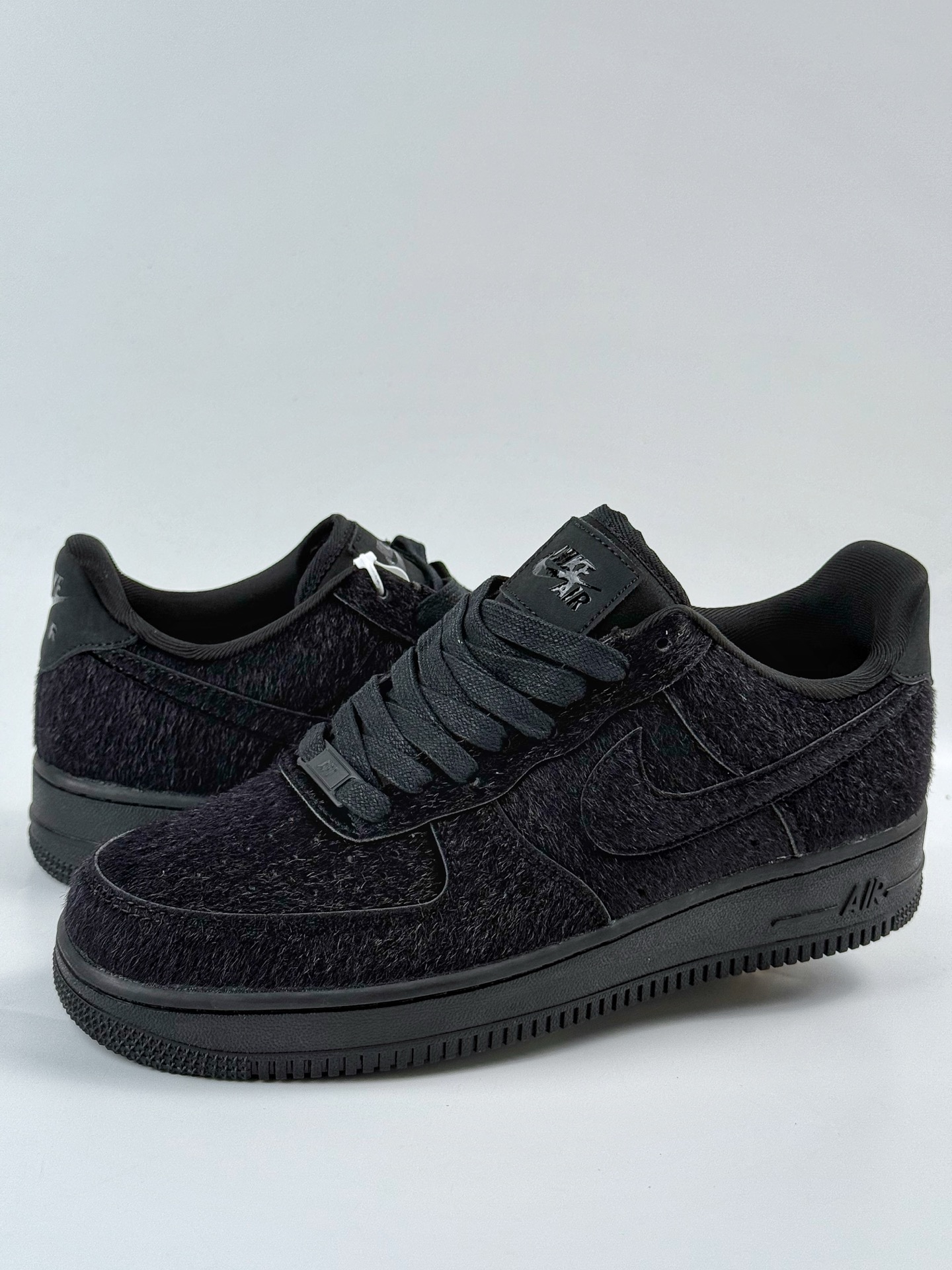 Nike Air Force 1 Low 07 纯黑绒毛 II7398-001