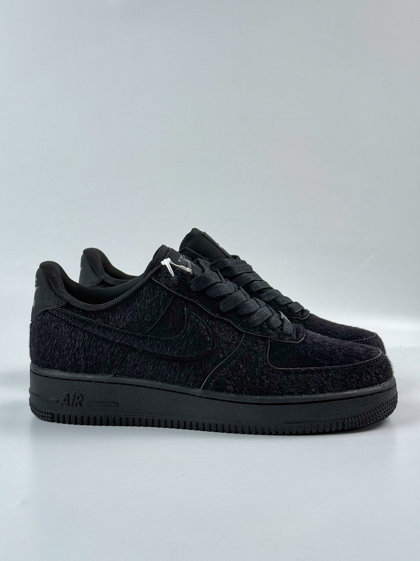Nike Air Force 1 Low 07 纯黑绒毛 II7398-001