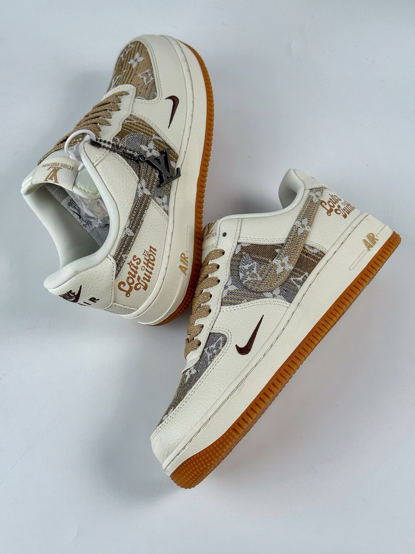 Nike Air Force 1 Low 07 x Louis Vuitton 白黄小勾满天星  DK0798-002