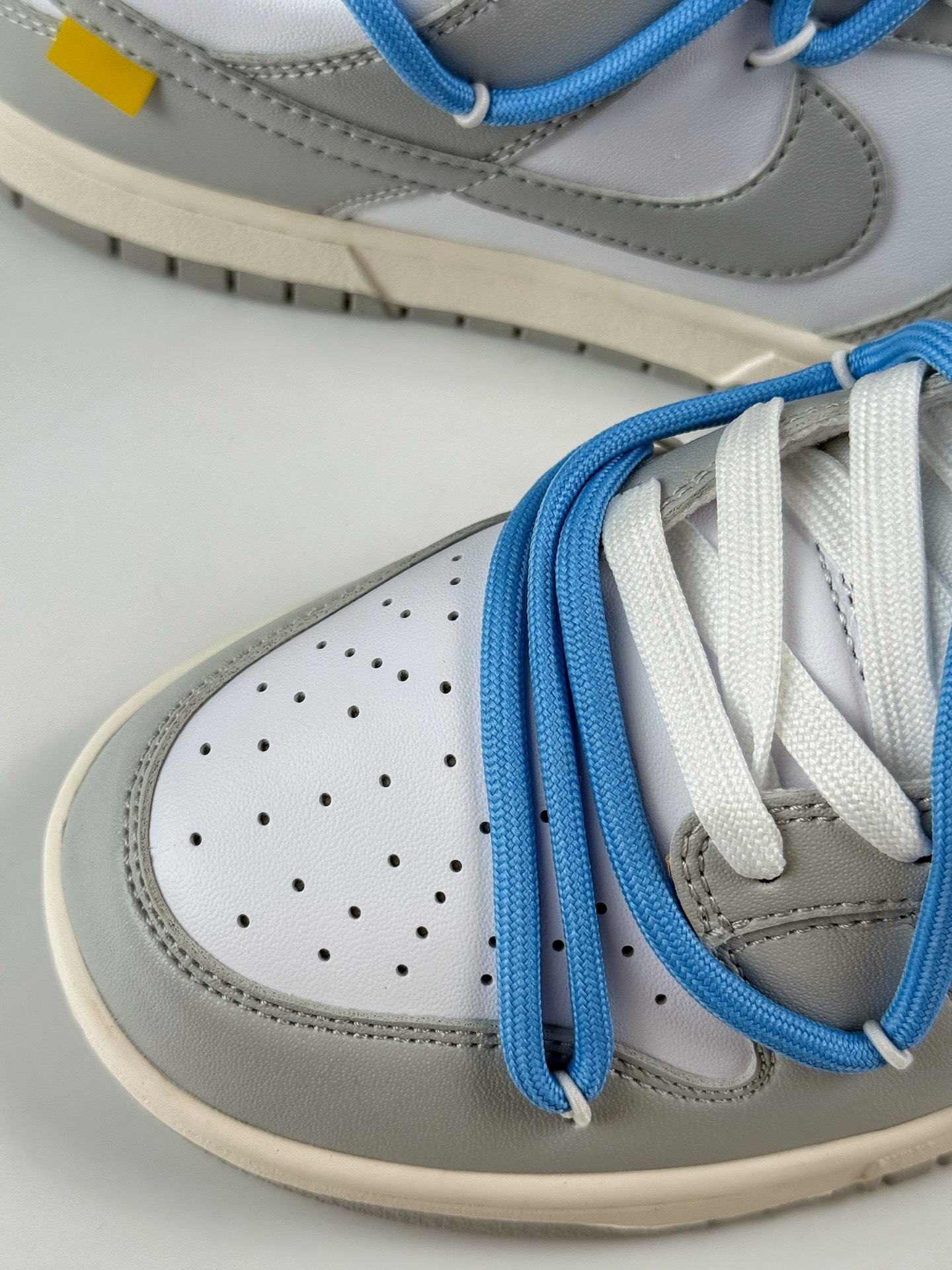 Nike SB Dunk Low 灰白绑带  DD1391-103