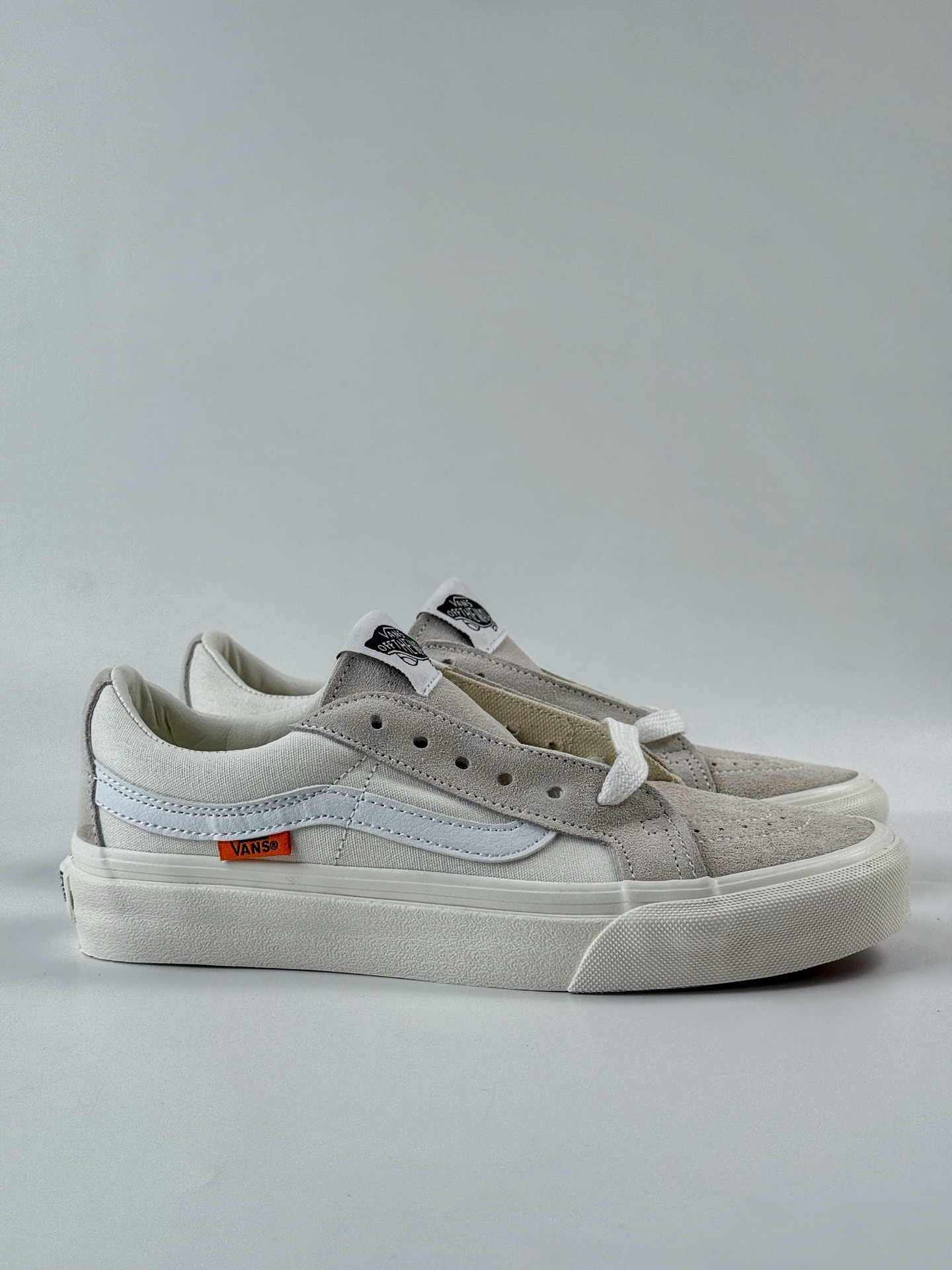 Vans SK8-LOW米白地帮 复古休闲低帮休闲板鞋 浅色