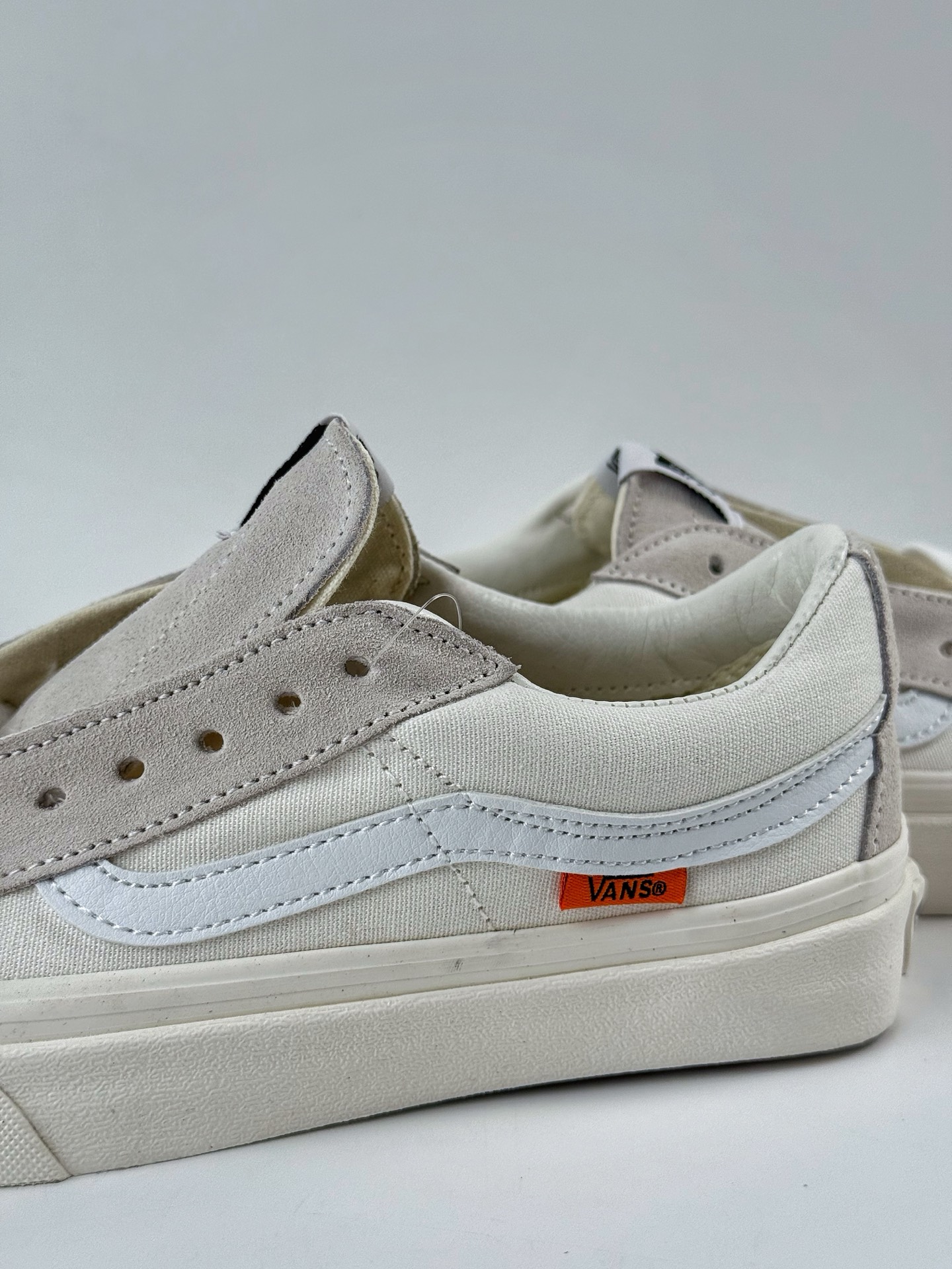Vans SK8-LOW米白地帮 复古休闲低帮休闲板鞋 浅色