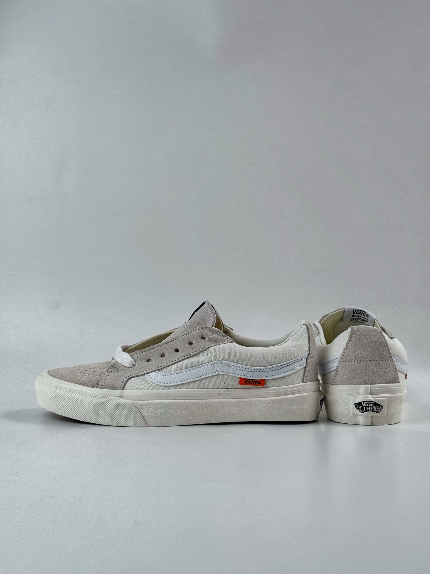 Vans SK8-LOW米白地帮 复古休闲低帮休闲板鞋 浅色