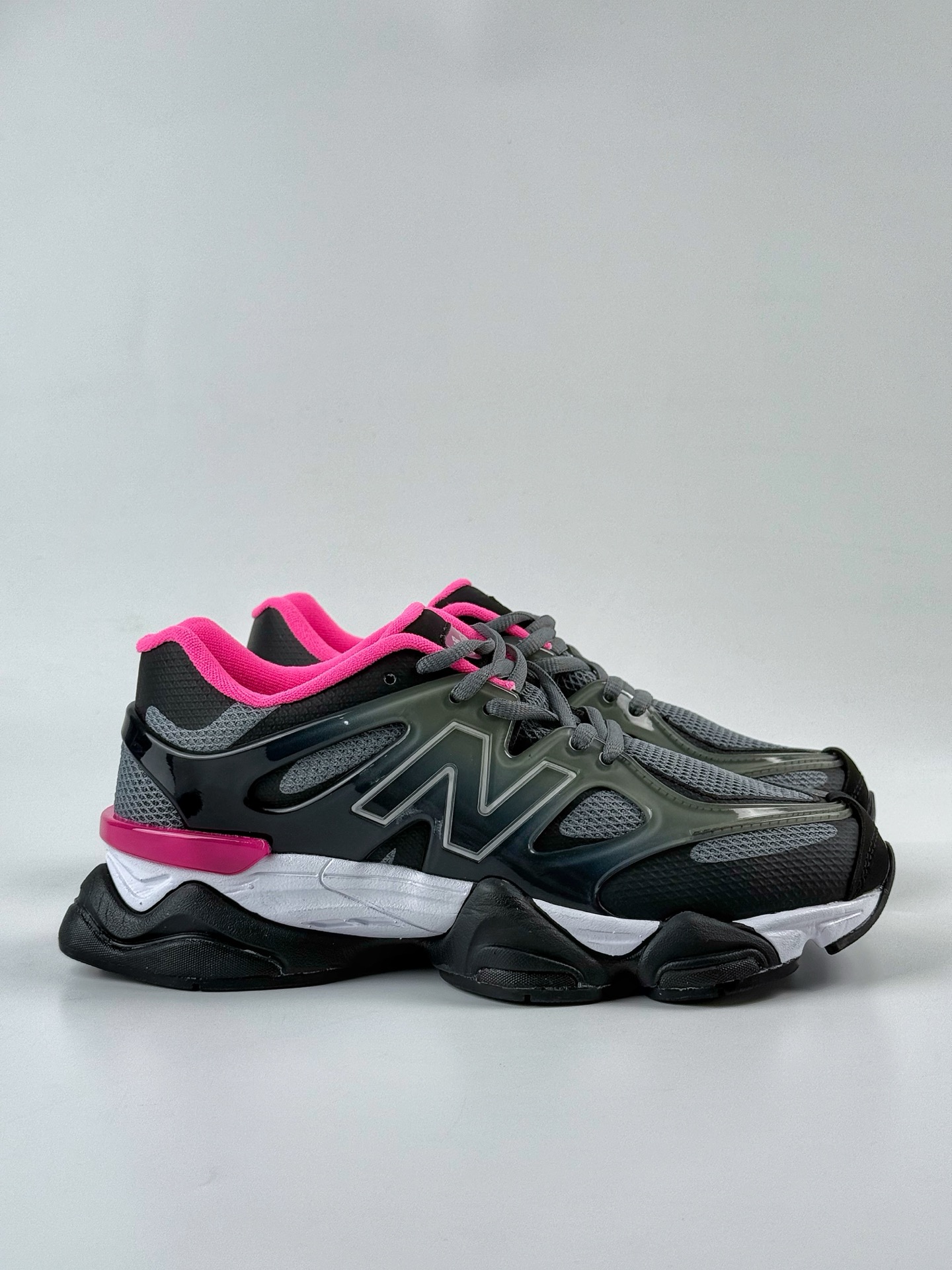 Joe Freshgoods x New Balance 版本 NB9060 联名款 复古休闲运动慢跑鞋  U9060CKY