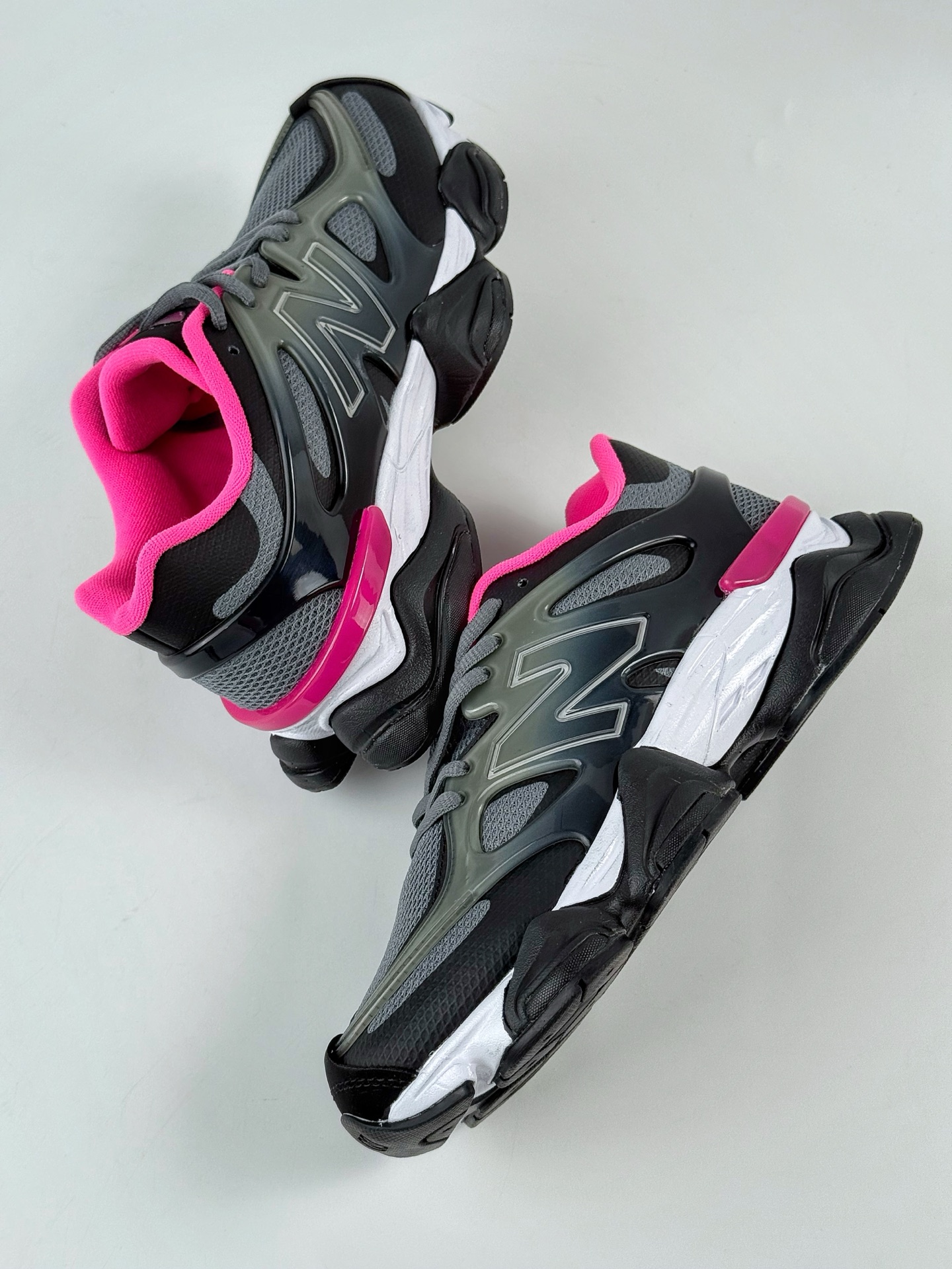 Joe Freshgoods x New Balance 版本 NB9060 联名款 复古休闲运动慢跑鞋  U9060CKY
