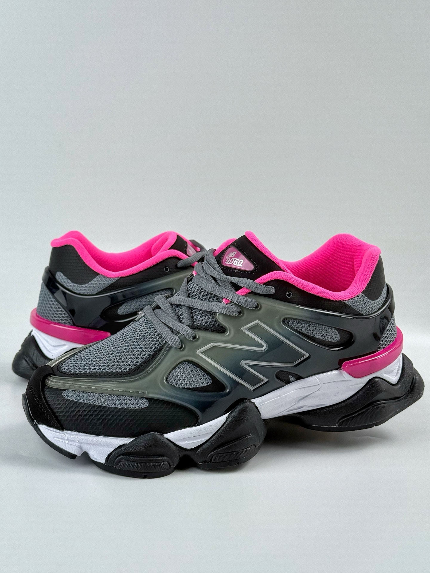 Joe Freshgoods x New Balance 版本 NB9060 联名款 复古休闲运动慢跑鞋  U9060CKY