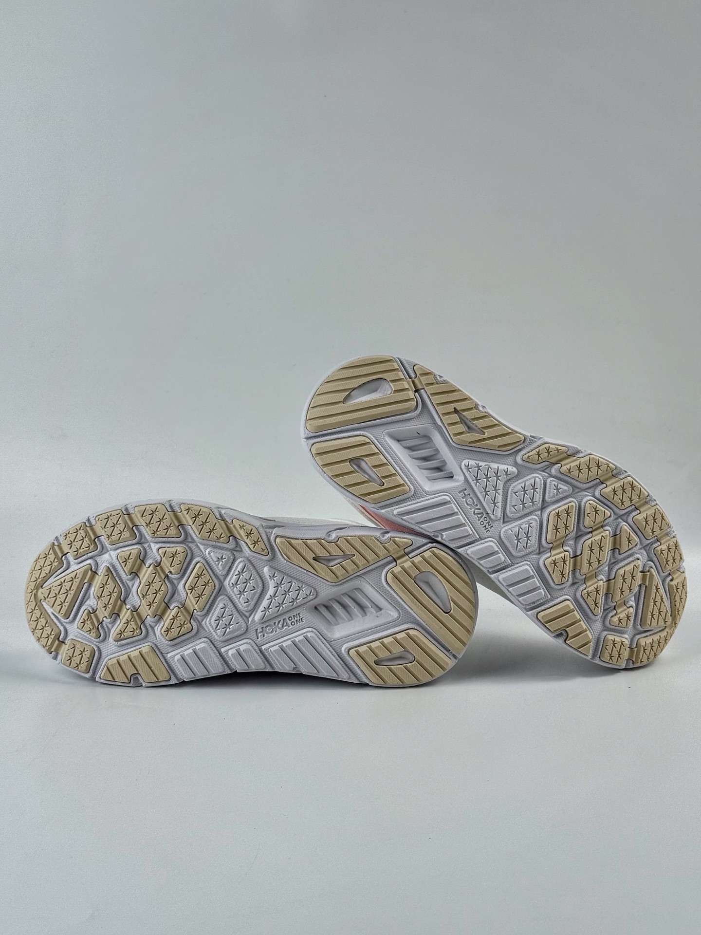 HOKA ONE ONE M ARAHI 7 低帮专业越野跑步鞋  1147851/BSG