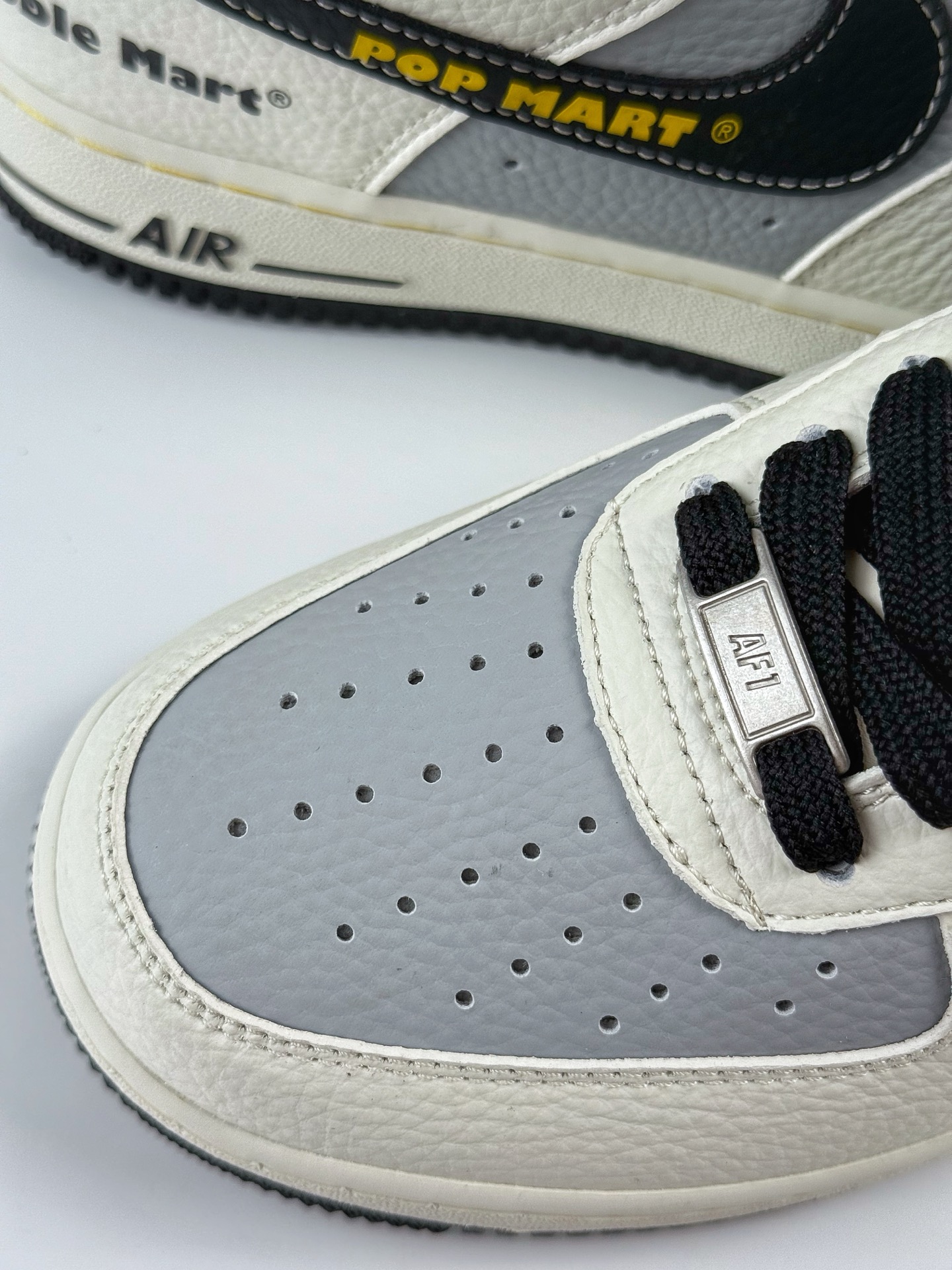 Nike Air Force 1 Low 07 x POP MART 白灰 SC0601-564