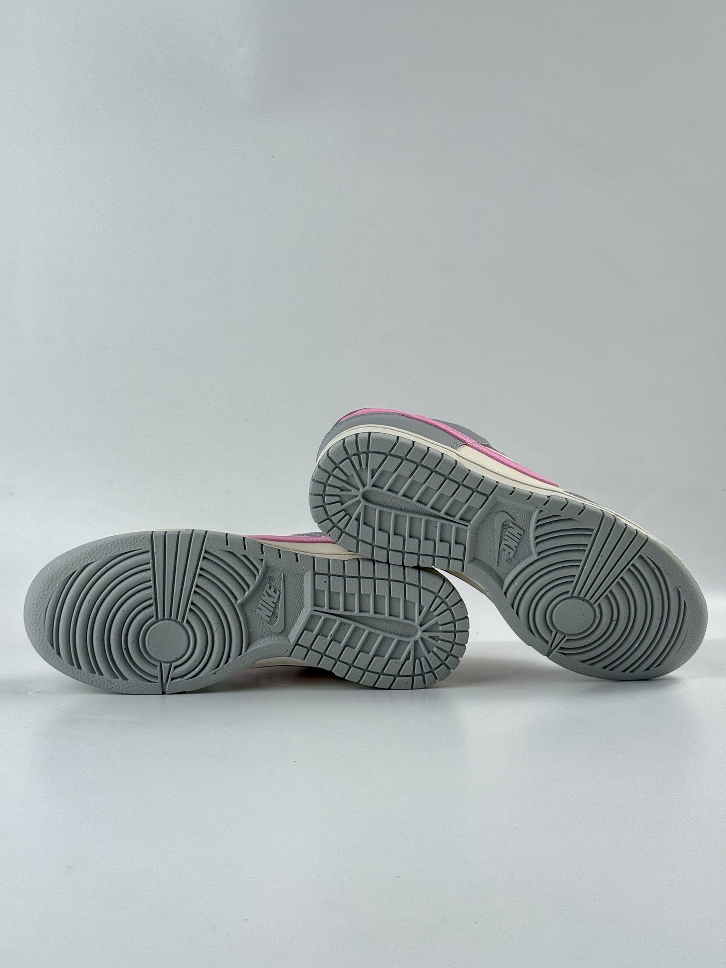 NIKE SB Dunk Low NEXT NATURE 灰白粉  DD1873-002