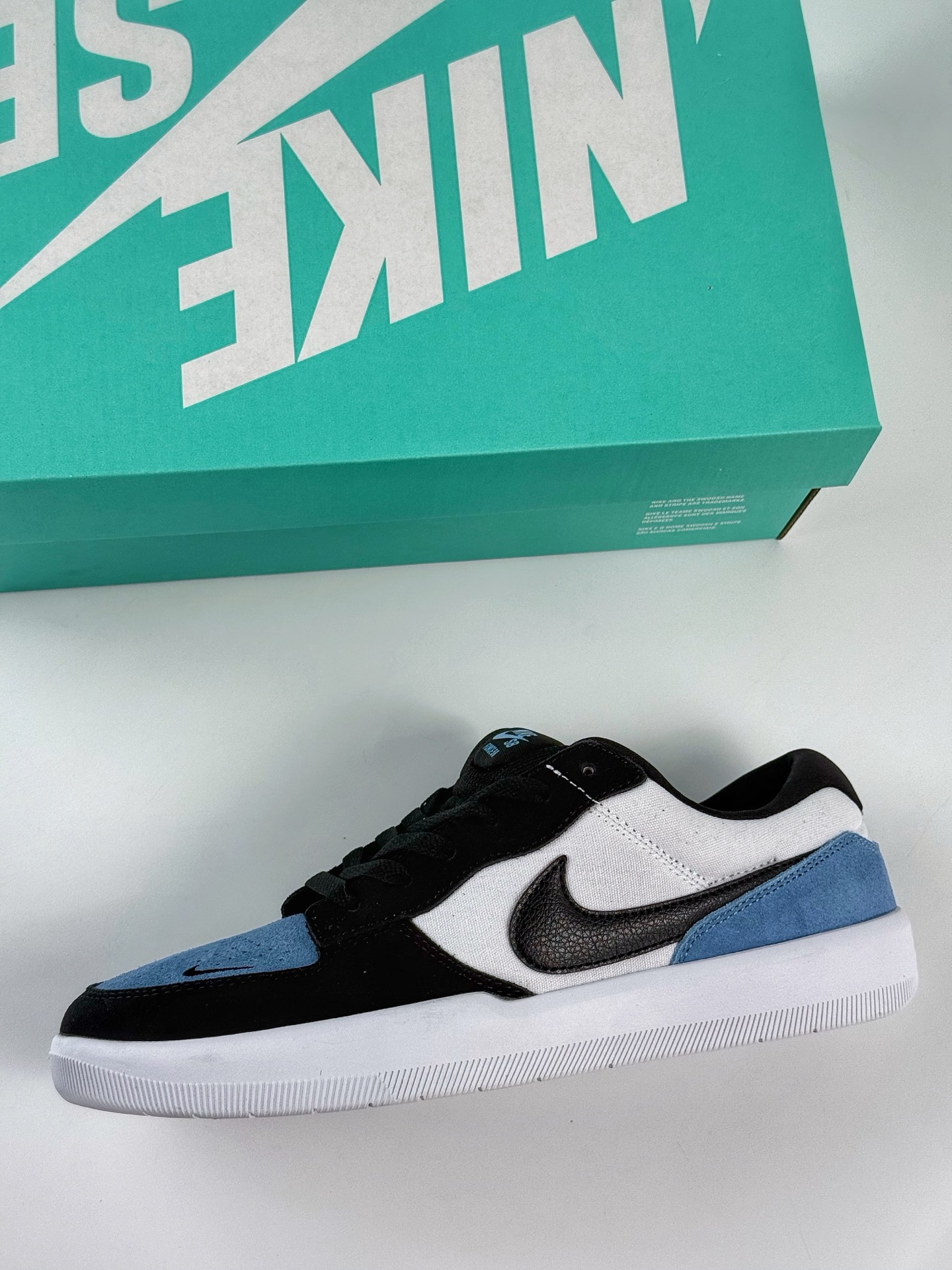 耐克Nike SB Force 58 纯原版本 硫化杯底 传统篮球风格  CZ2959-001