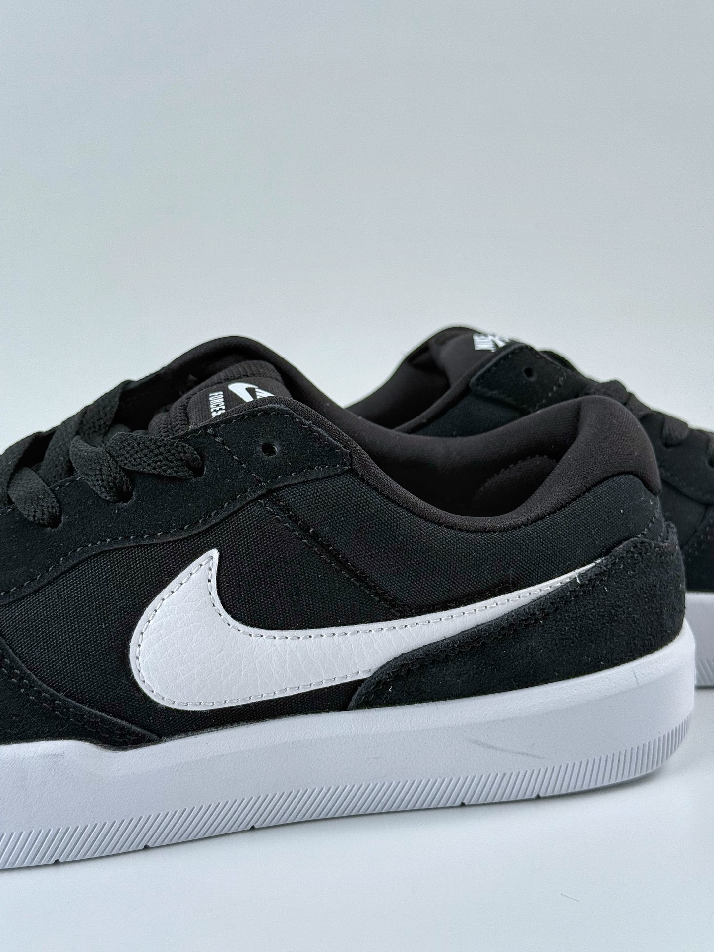 耐克Nike SB Force 58 纯原版本 硫化杯底 传统篮球风格  CZ2959-400
