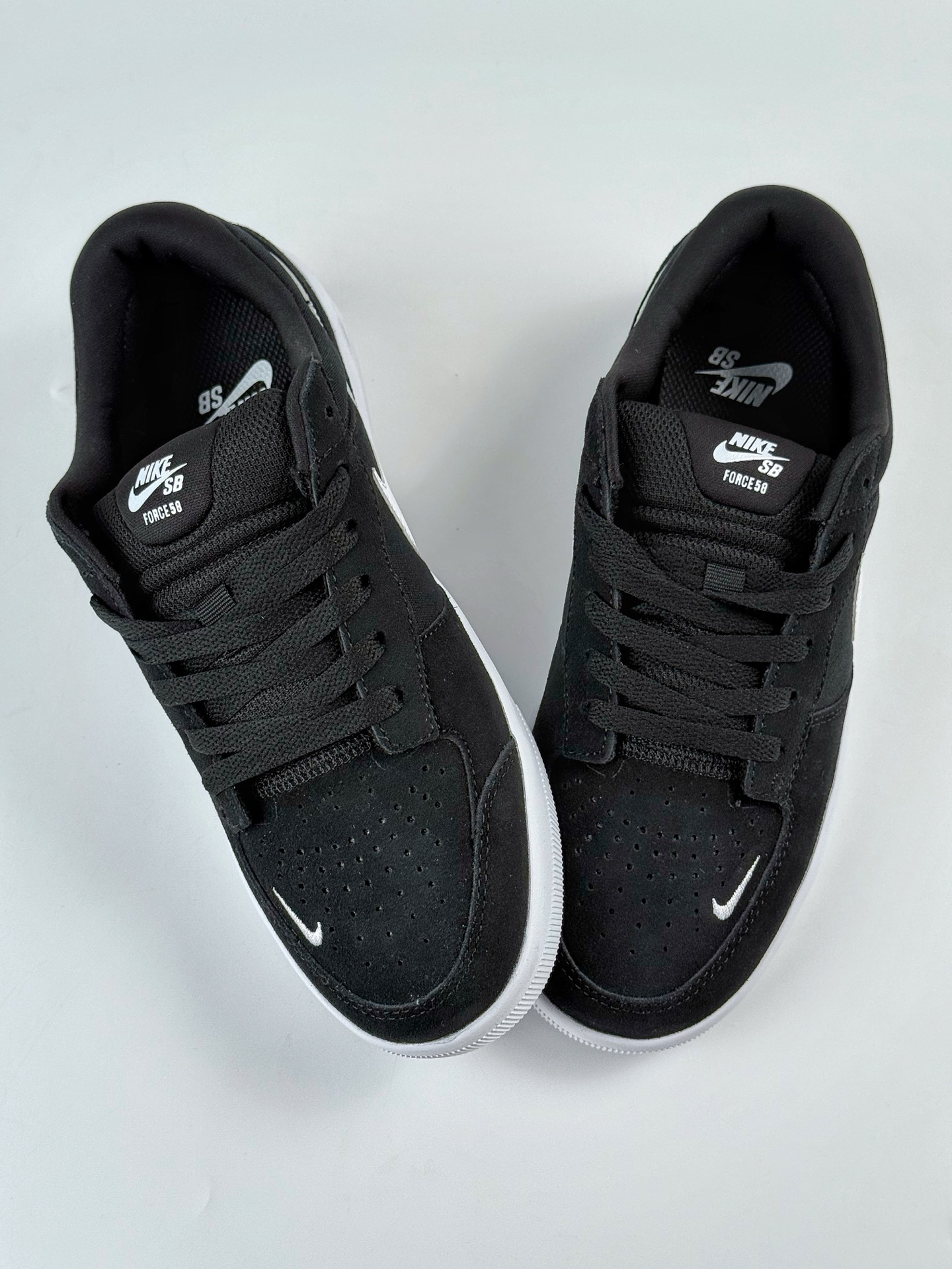 耐克Nike SB Force 58 纯原版本 硫化杯底 传统篮球风格  CZ2959-400