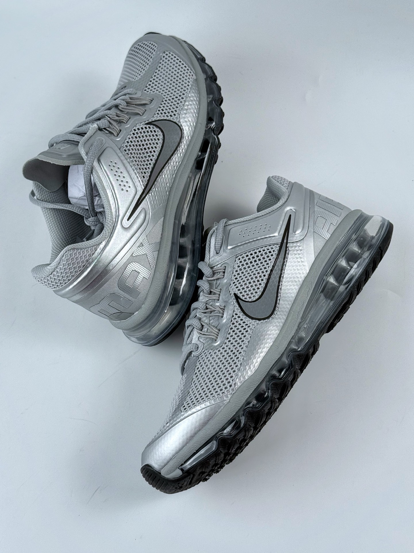 Nike Air Max 2013 舒适时尚耐磨透气 低帮跑步鞋  HQ3025-001