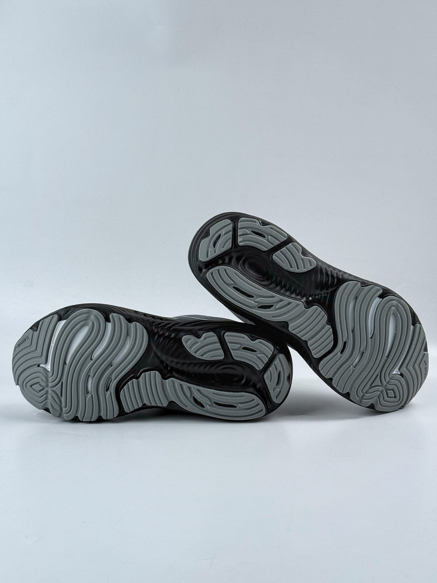 Brooks/布鲁克斯 Glycerin 22 低帮缓震运动慢跑鞋  110445 1D 078