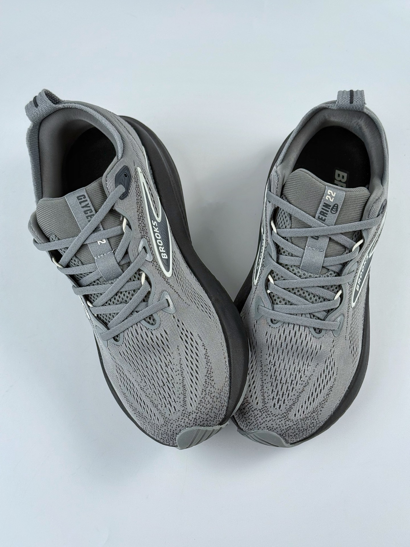 Brooks/布鲁克斯 Glycerin 22 低帮缓震运动慢跑鞋  110445 1D 078