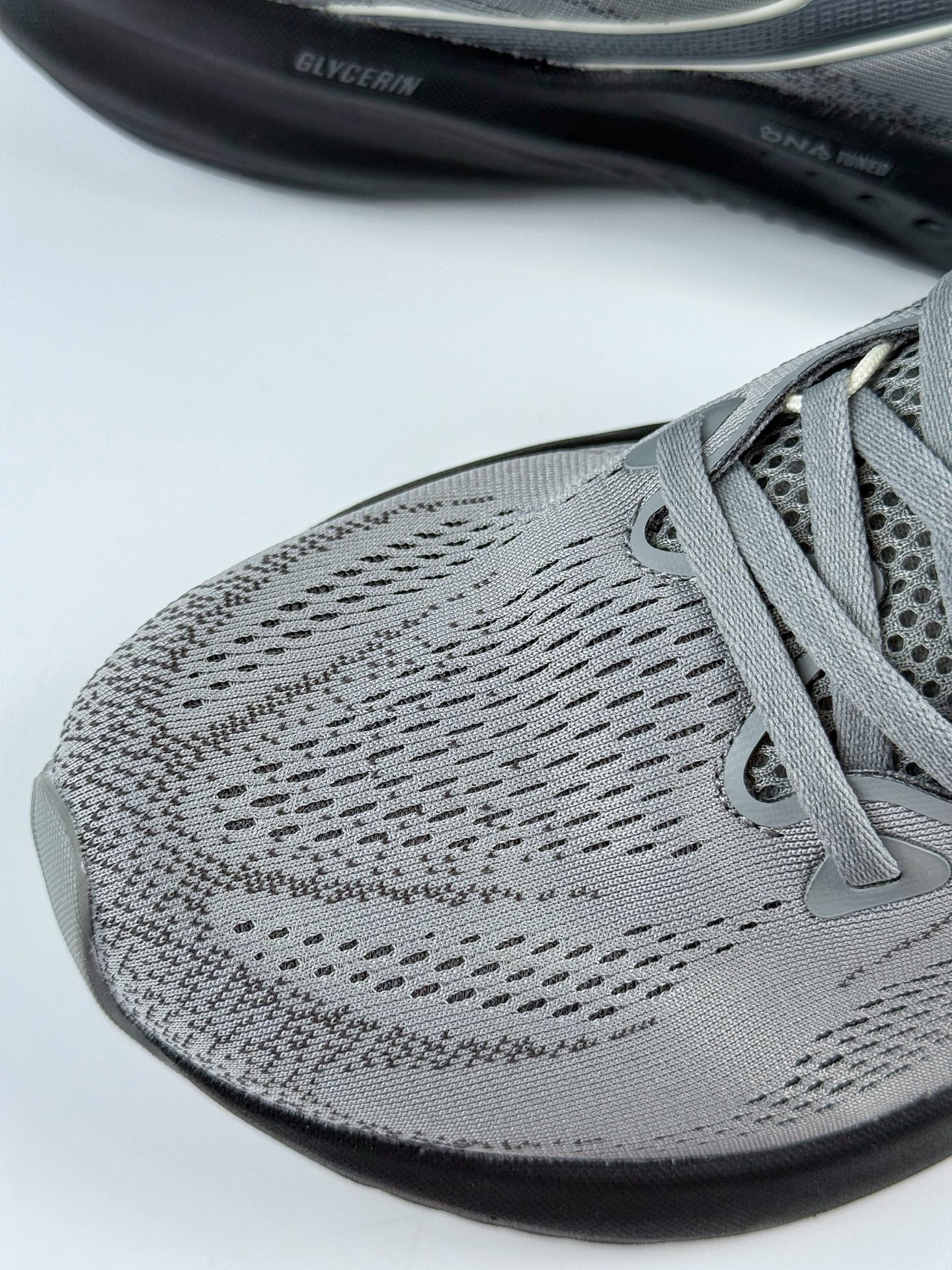 Brooks/布鲁克斯 Glycerin 22 低帮缓震运动慢跑鞋  110445 1D 078