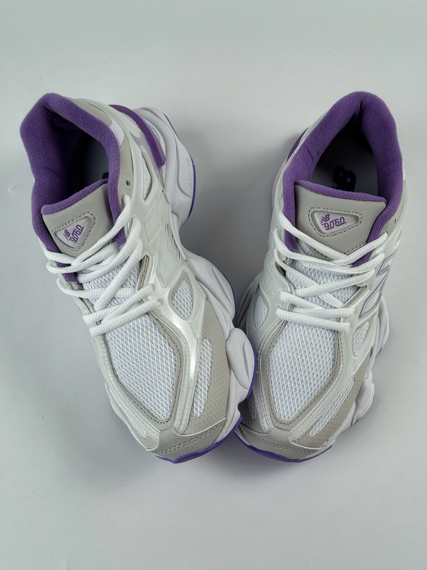 200 Joe Freshgoods x New Balance 版本 NB9060 联名款 复古休闲运动慢跑鞋  U9060AQY