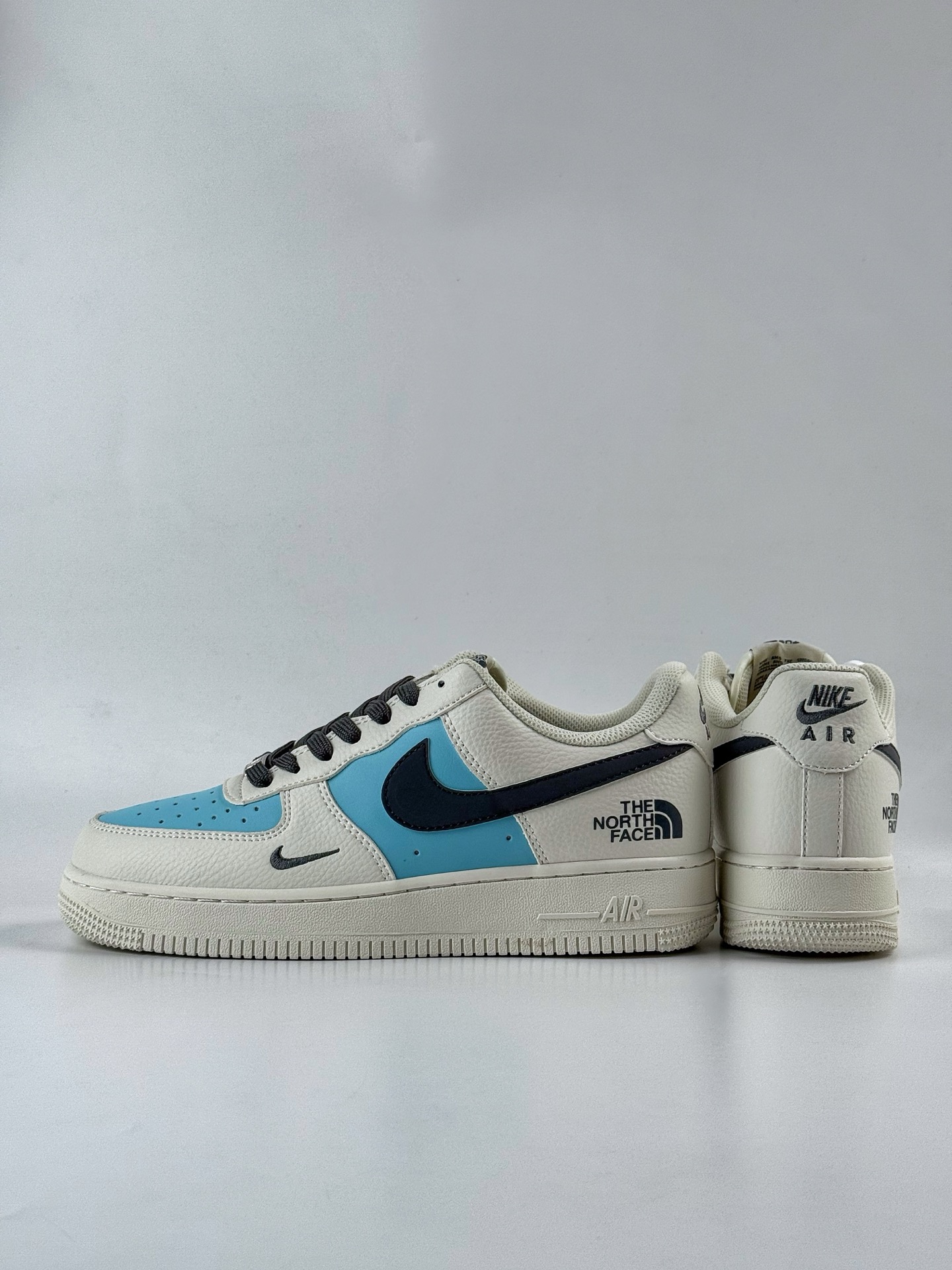 Nike Air Force 1 Low 07 x The North Face 米蓝小勾  CS5288-026