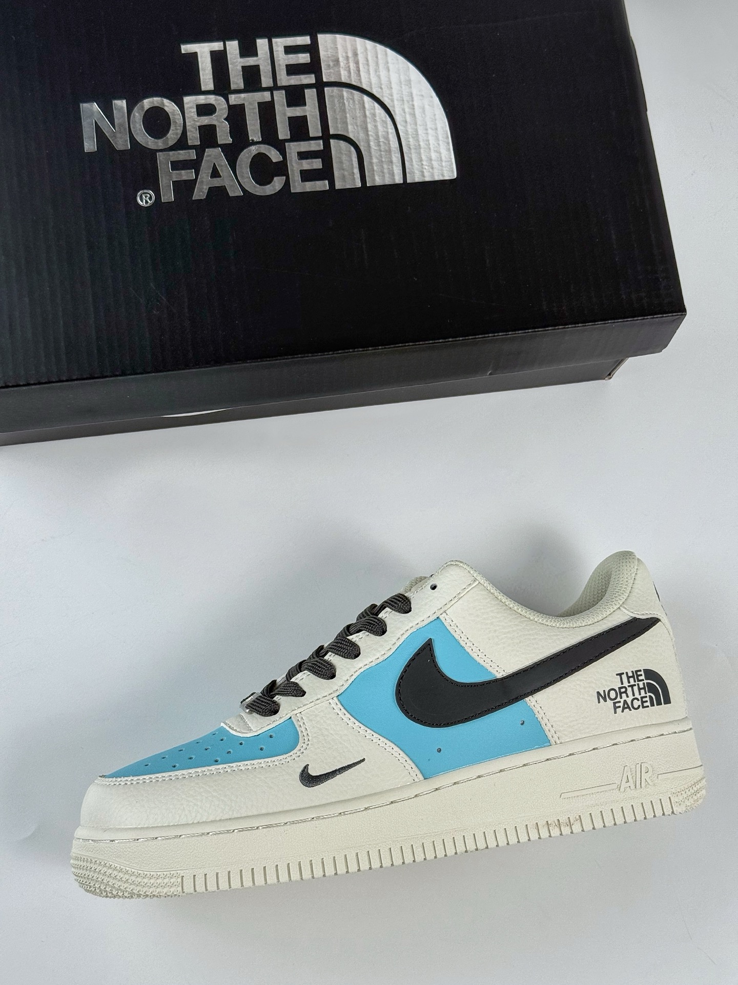 Nike Air Force 1 Low 07 x The North Face 米蓝小勾  CS5288-026