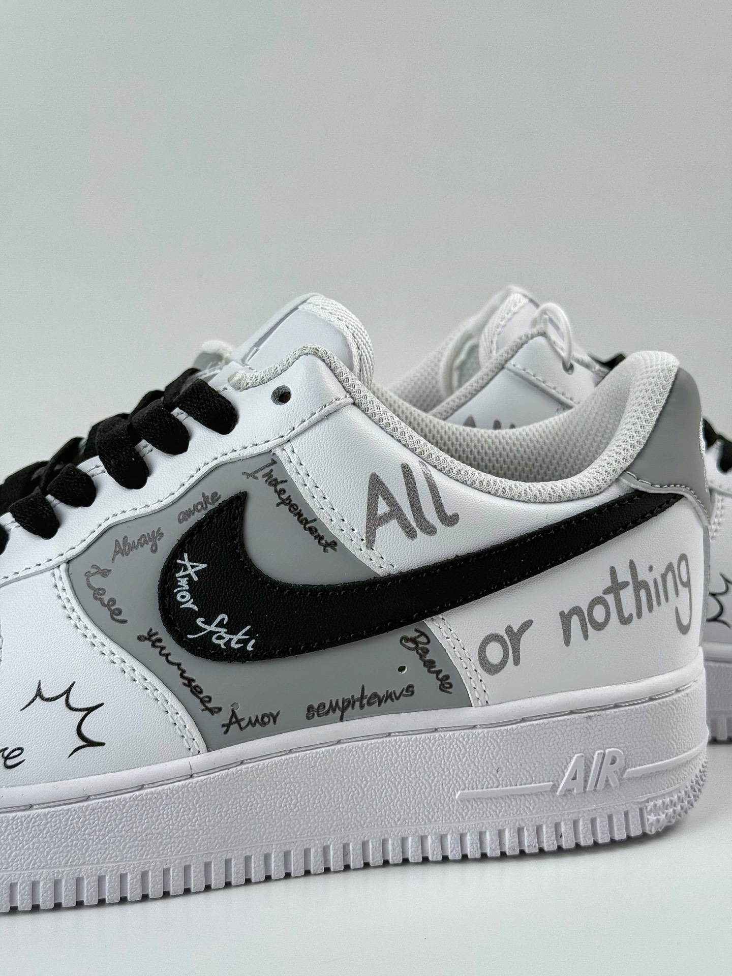 Nike Air Force 1 Low 07 狂想 逐梦 手绘 涂鸦 白黑  ZH0316-087