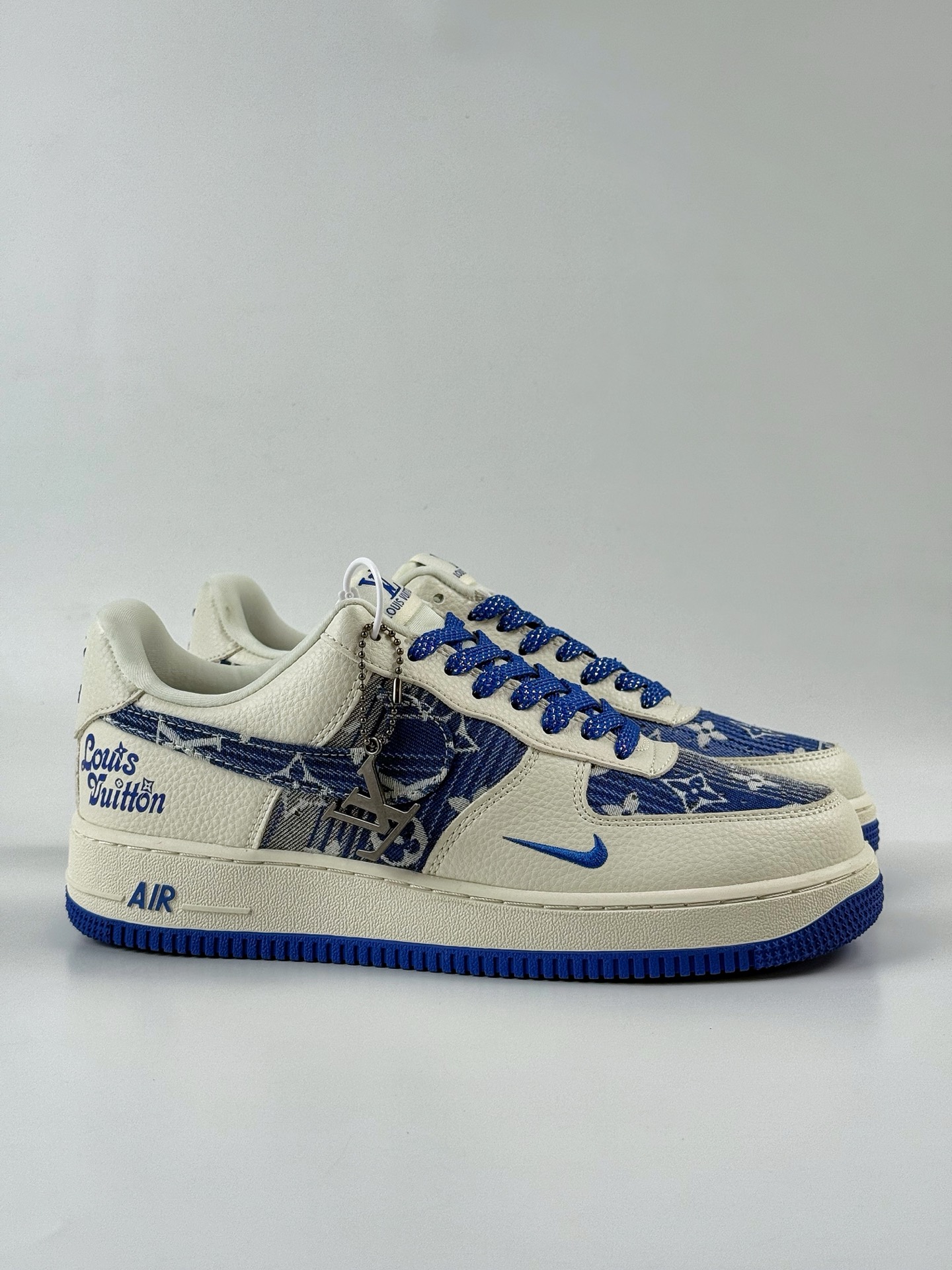 Nike Air Force 1 Low 07 x Louis Vuitton 白蓝小勾满天星 DK0798-003