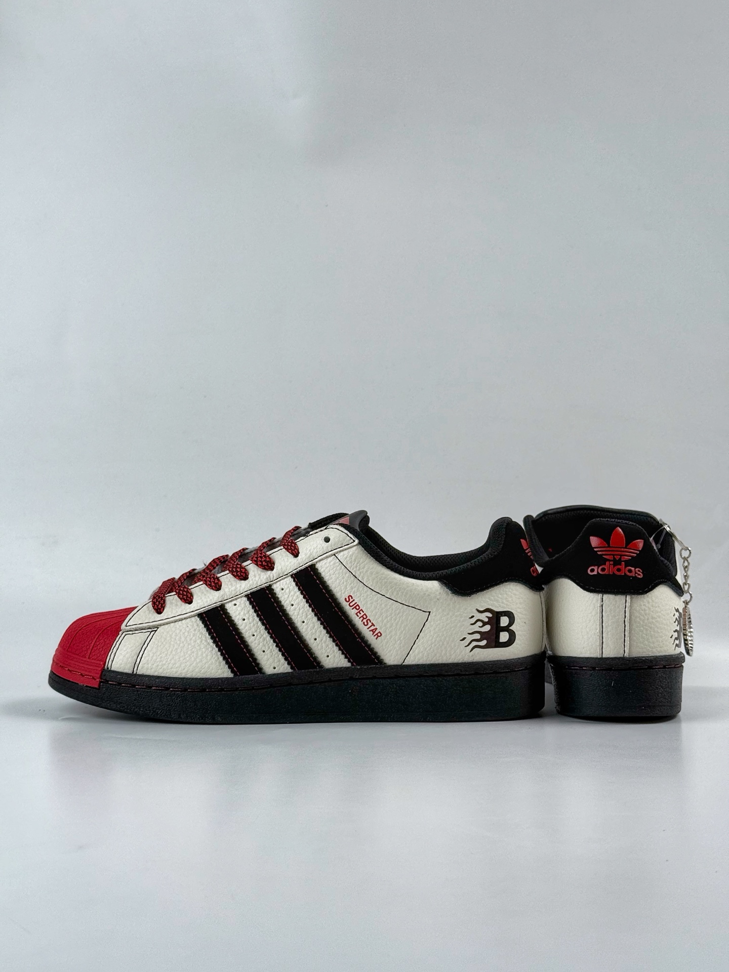 AD Originals Superstar x New Balance 白黑红满天星 AD8021