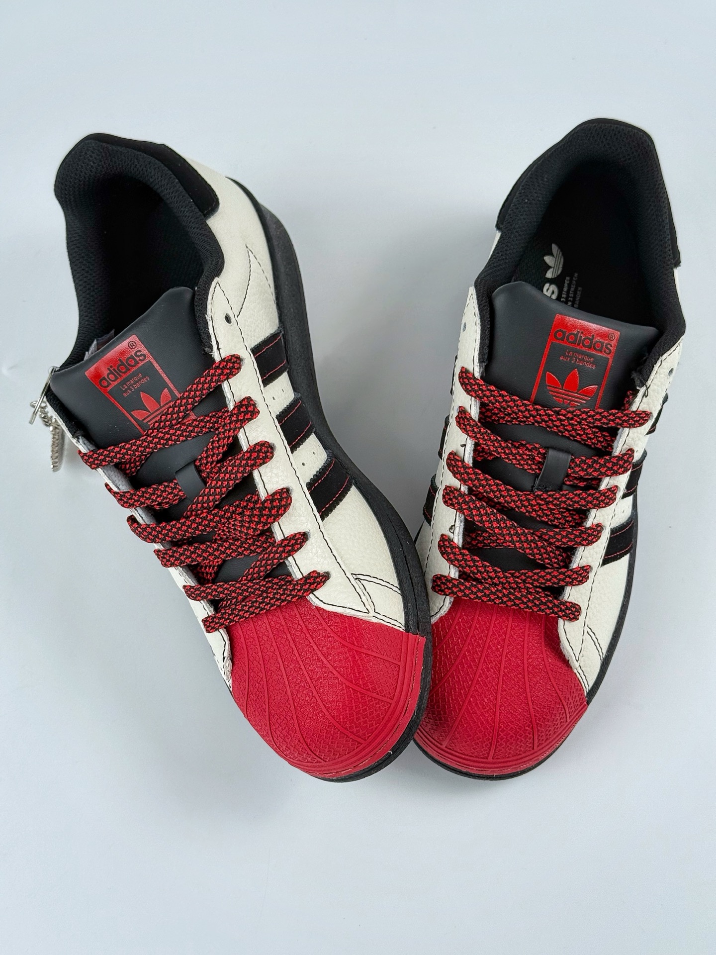 AD Originals Superstar x New Balance 白黑红满天星 AD8021