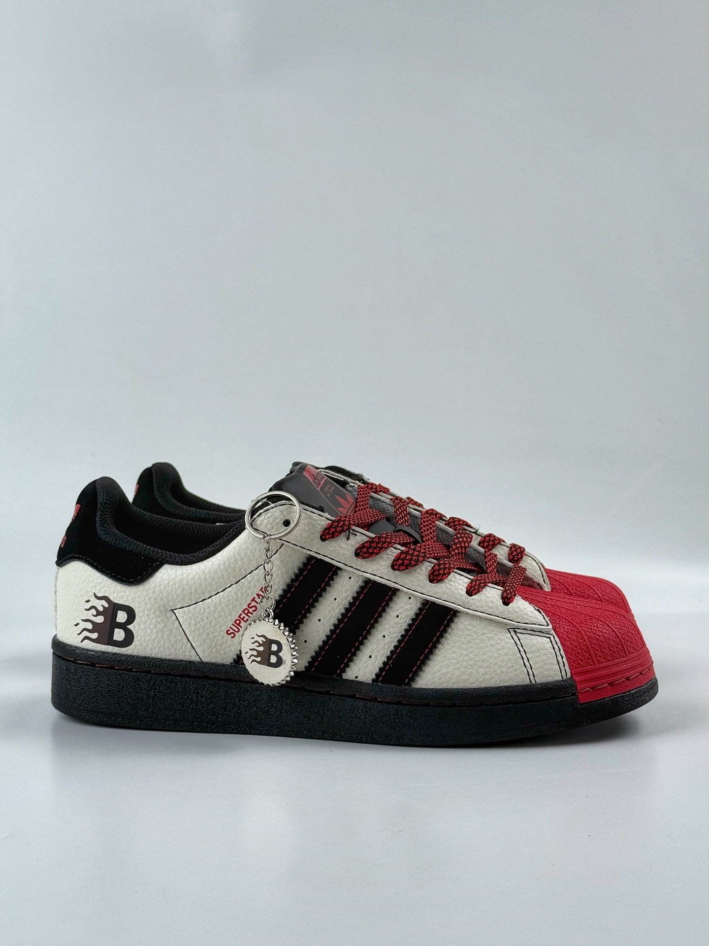 AD Originals Superstar x New Balance 白黑红满天星 AD8021
