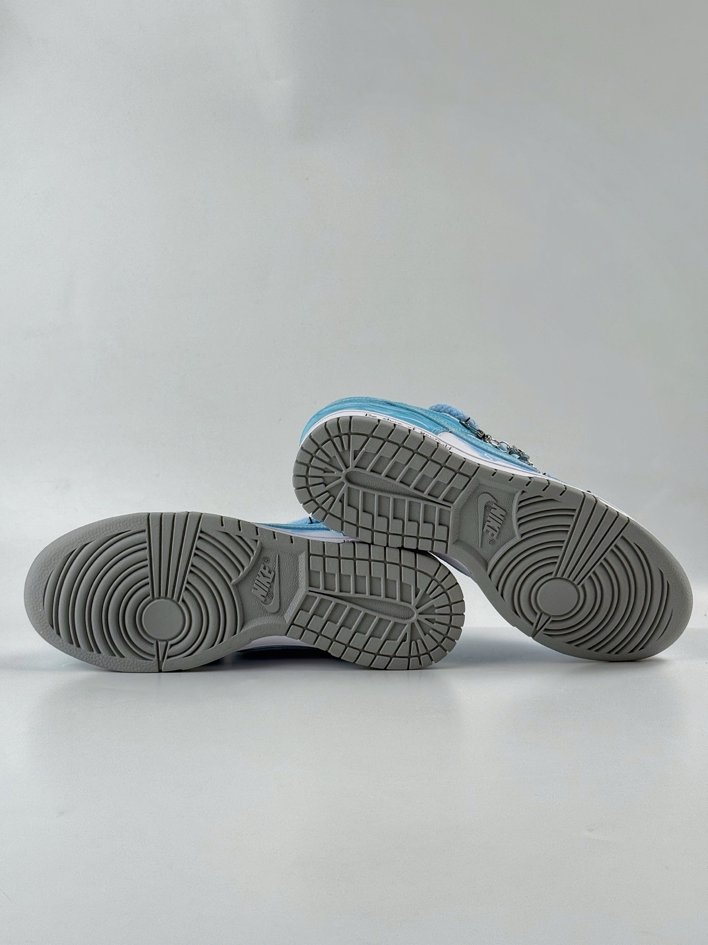 Nike SB Dunk Low 月下碧波行 特殊礼袋 新中式 手绘 晕染 泼墨 HF5441-105