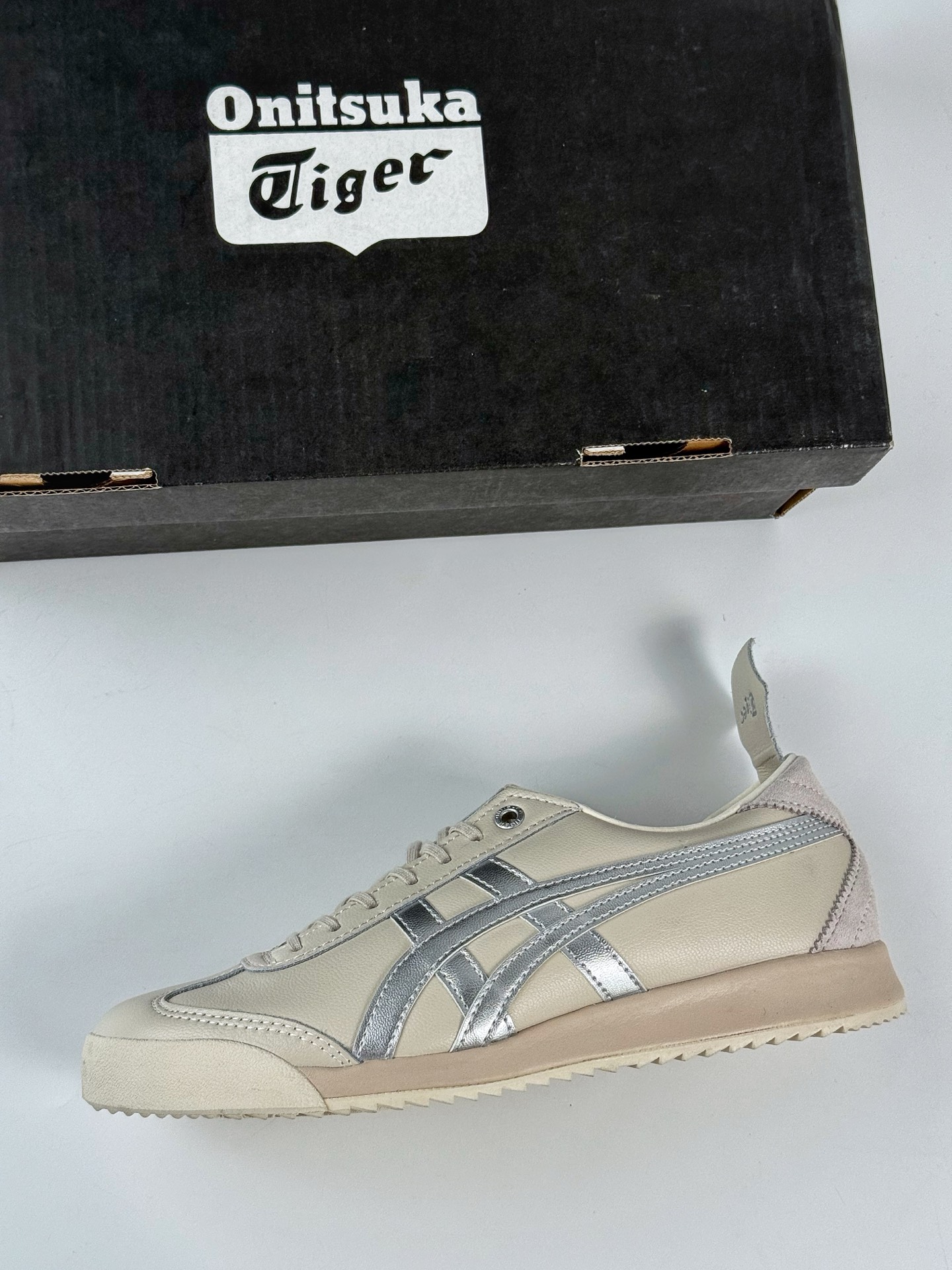 Onitsuka Tiger Mexico 66 EX Paraty 百搭单品 板鞋 1183B889-106