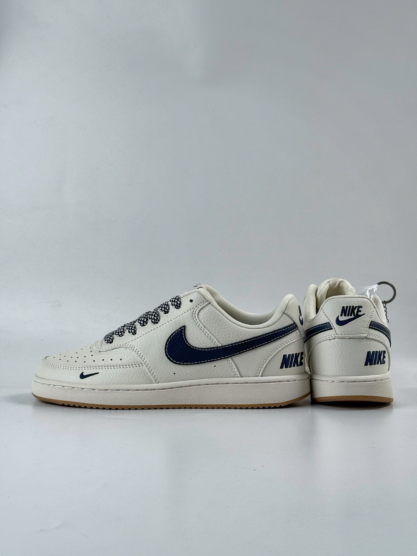 Nike Air Force 1 Low 07 x NIKE 白黑小勾满天星  CS5288-015