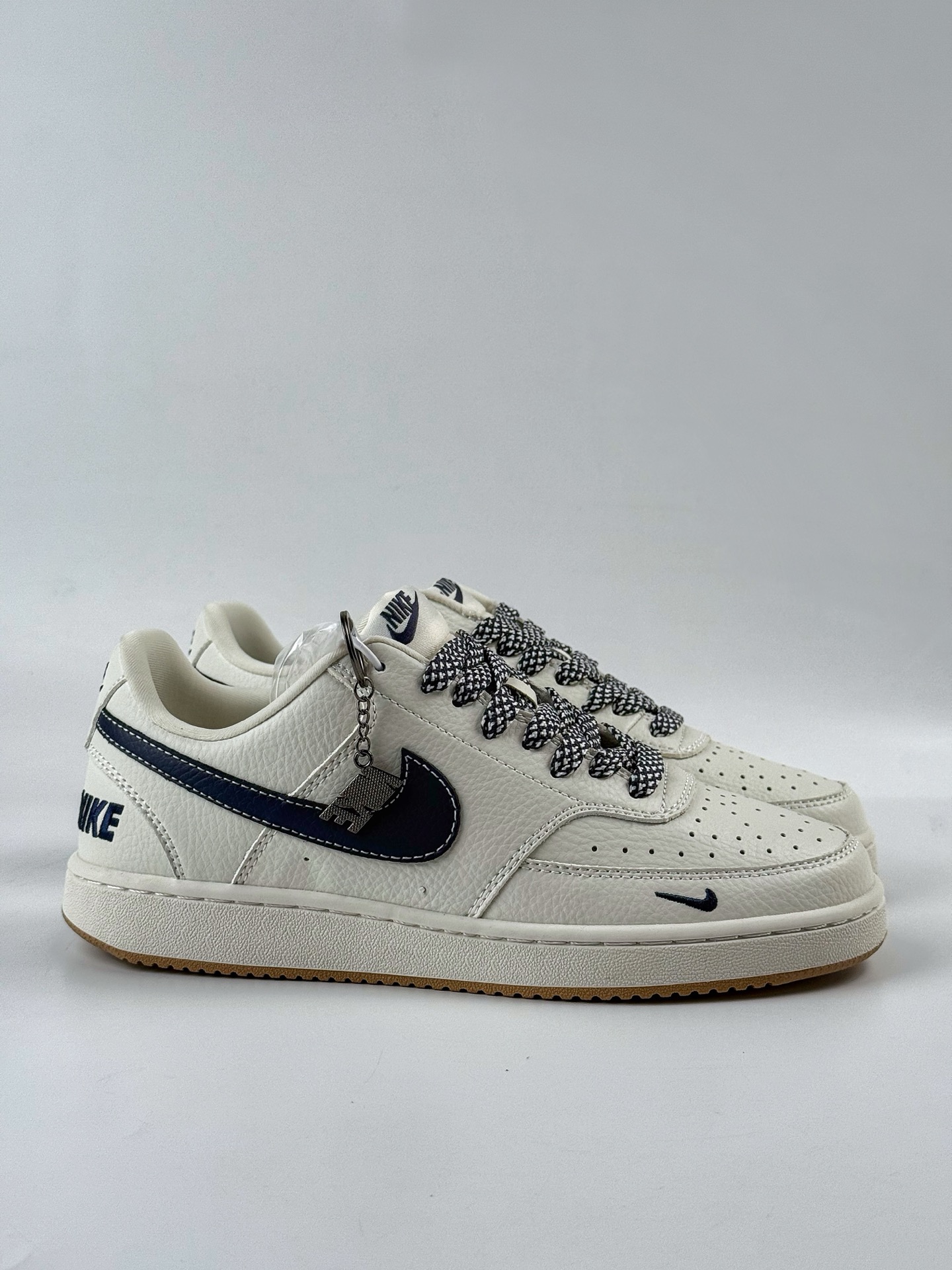 Nike Air Force 1 Low 07 x NIKE 白黑小勾满天星  CS5288-015