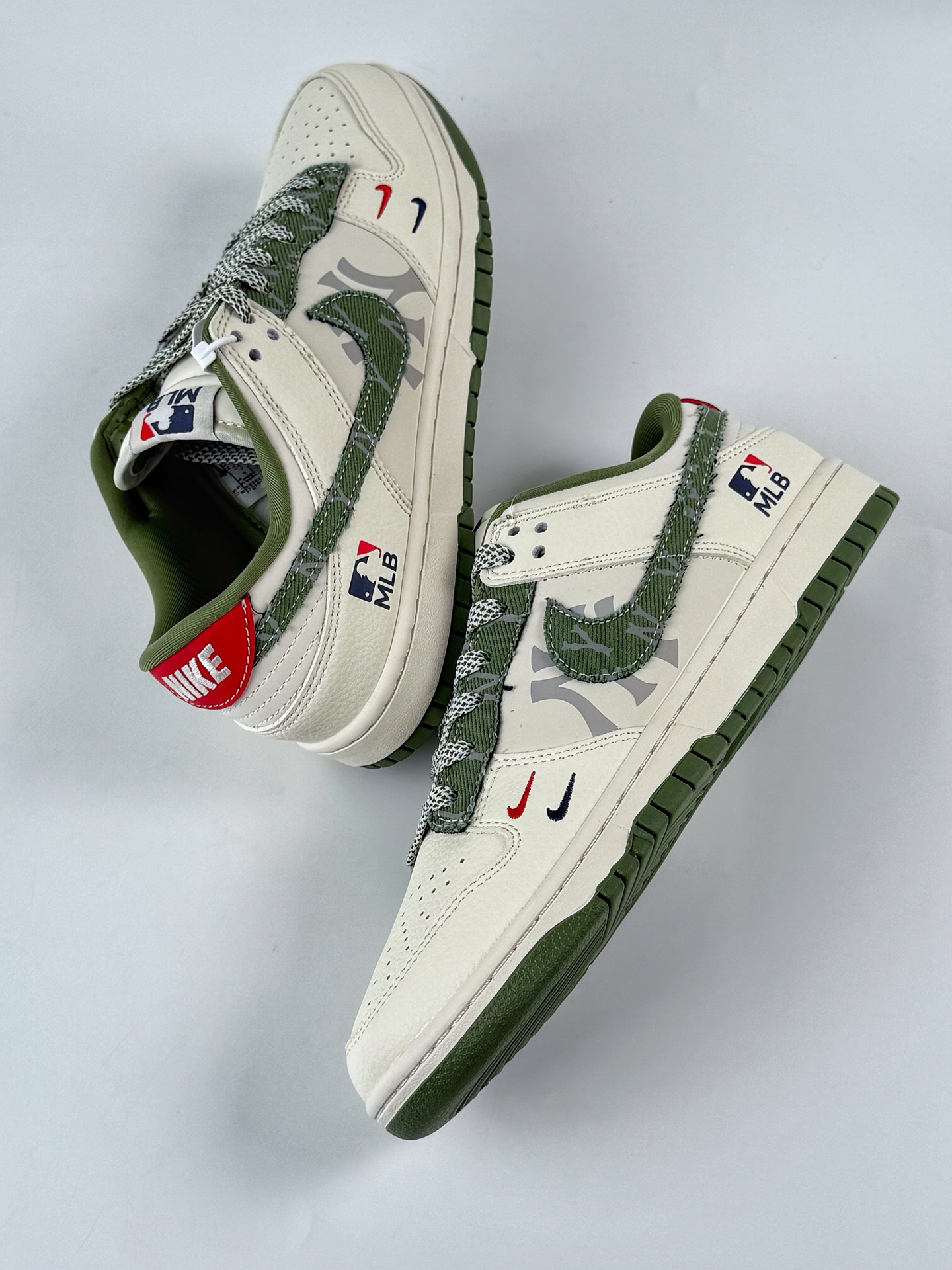 Nike SB Dunk Low x MLB 白绿双小勾满天星  HS8068-054