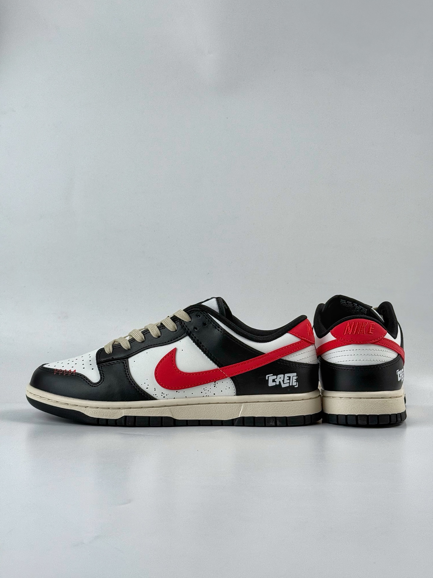 Nike SB Dunk Low 皮革 礼袋 街头 赤影 时尚潮流 黑白熊猫 DD1391-100