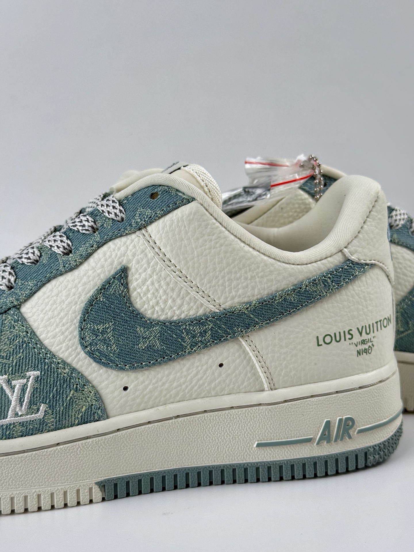 Nike Air Force 1 Low 07 x Louis Vuitton 牛仔蓝白满天星 SC0601-554