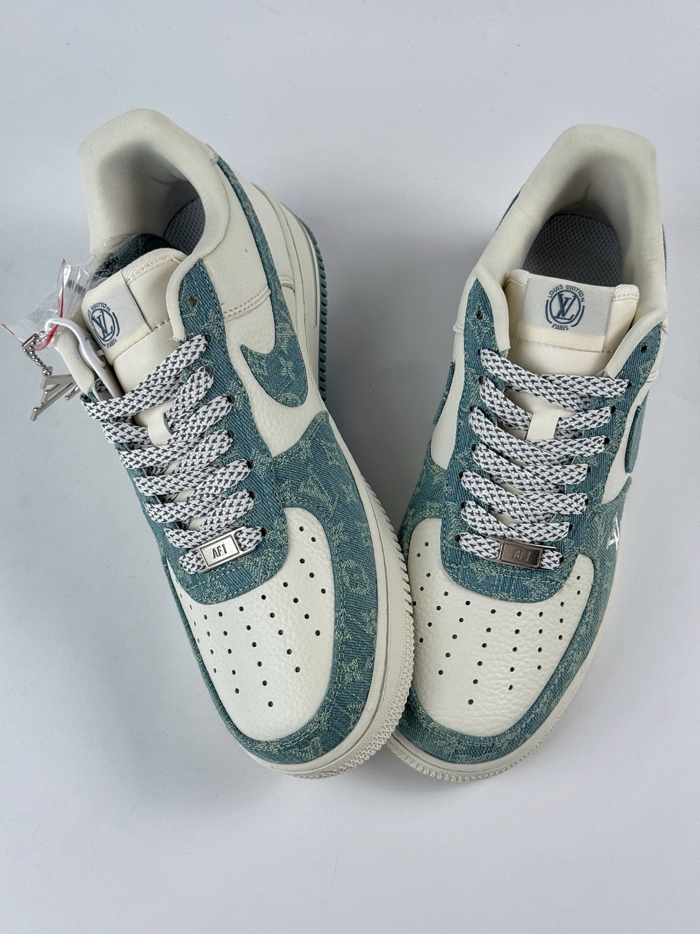 Nike Air Force 1 Low 07 x Louis Vuitton 牛仔蓝白满天星 SC0601-554