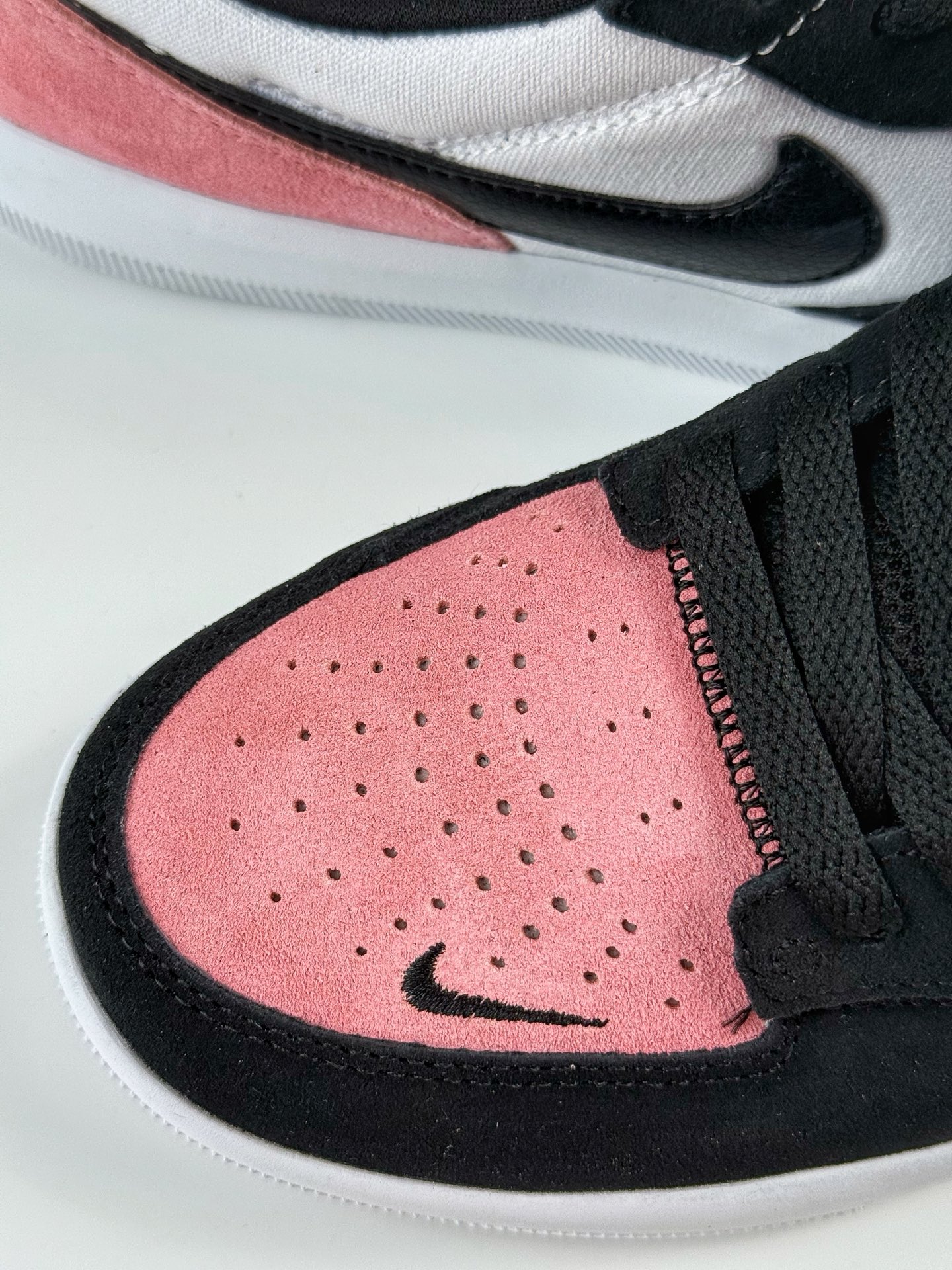 耐克Nike SB Force 58 纯原版本 硫化杯底 传统篮球风格  CZ2959-600
