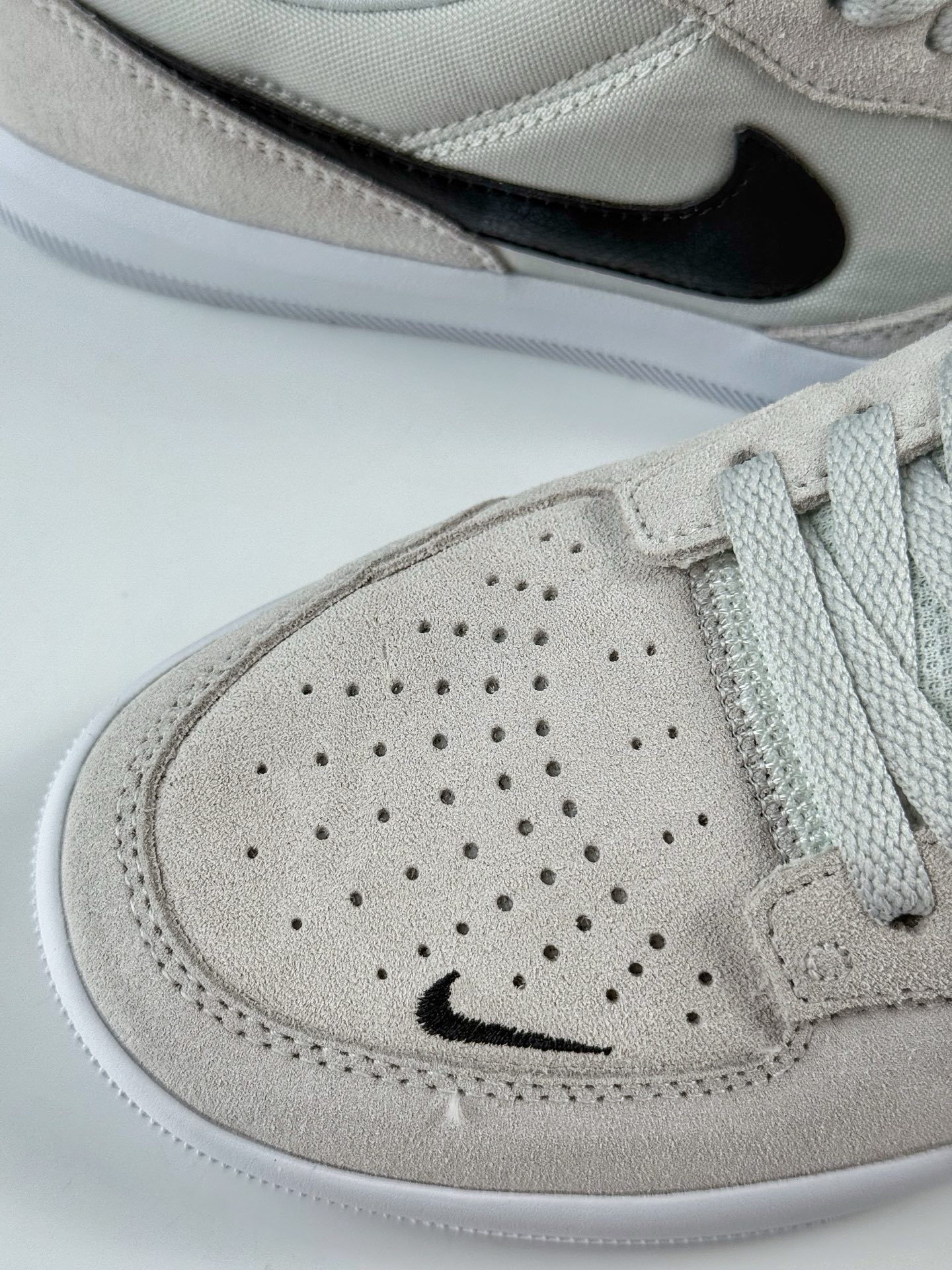 耐克Nike SB Force 58 纯原版本 硫化杯底 传统篮球风格  CZ2959-003