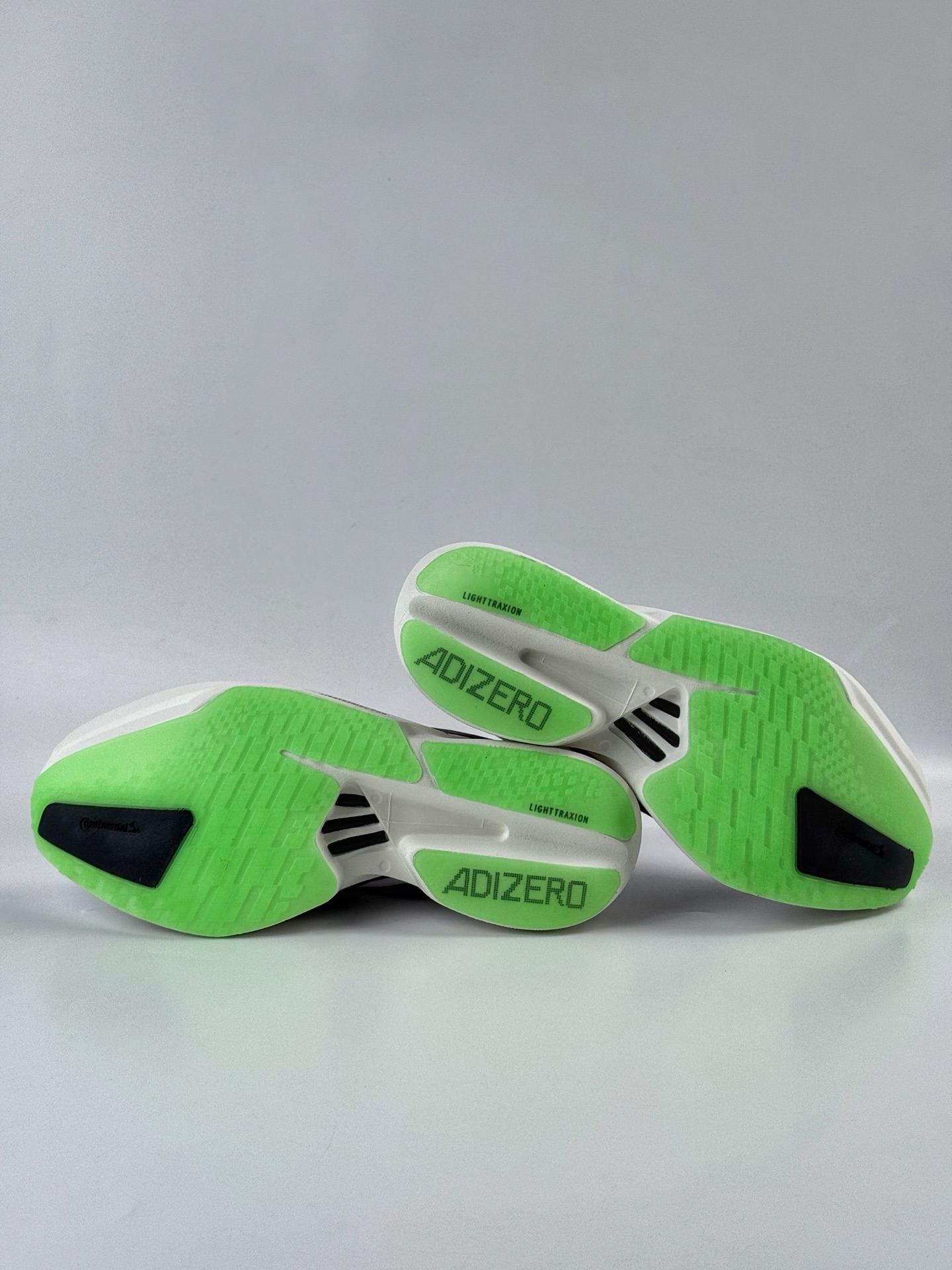 AdidAdizero Pro Evo 4 M 全掌碳板 阿迪超轻透气缓震跑鞋 JR1656