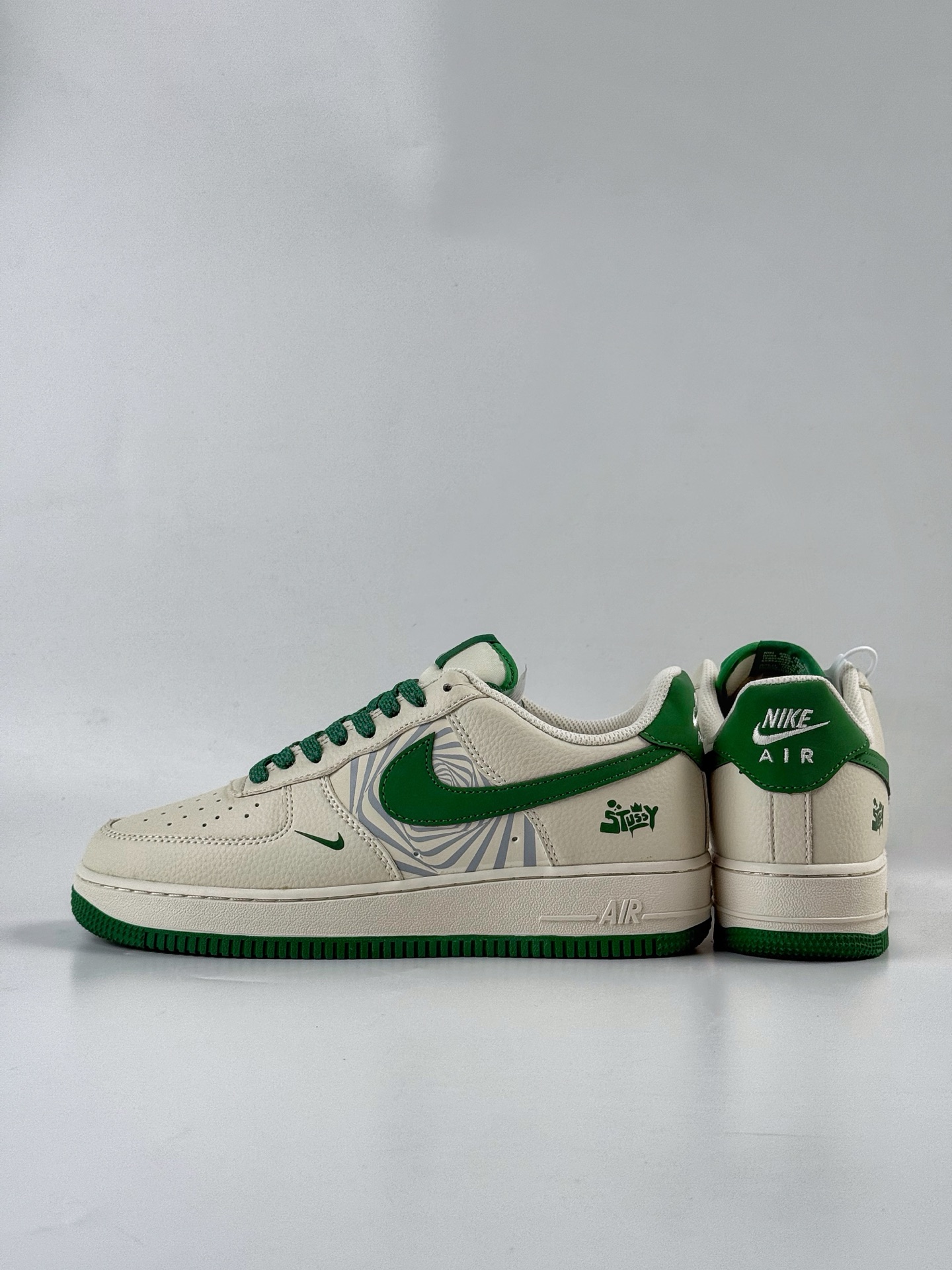 260 Nike Air Force 1 Low 07 x Stussy 米白绿小勾满天星 HJ3318-001