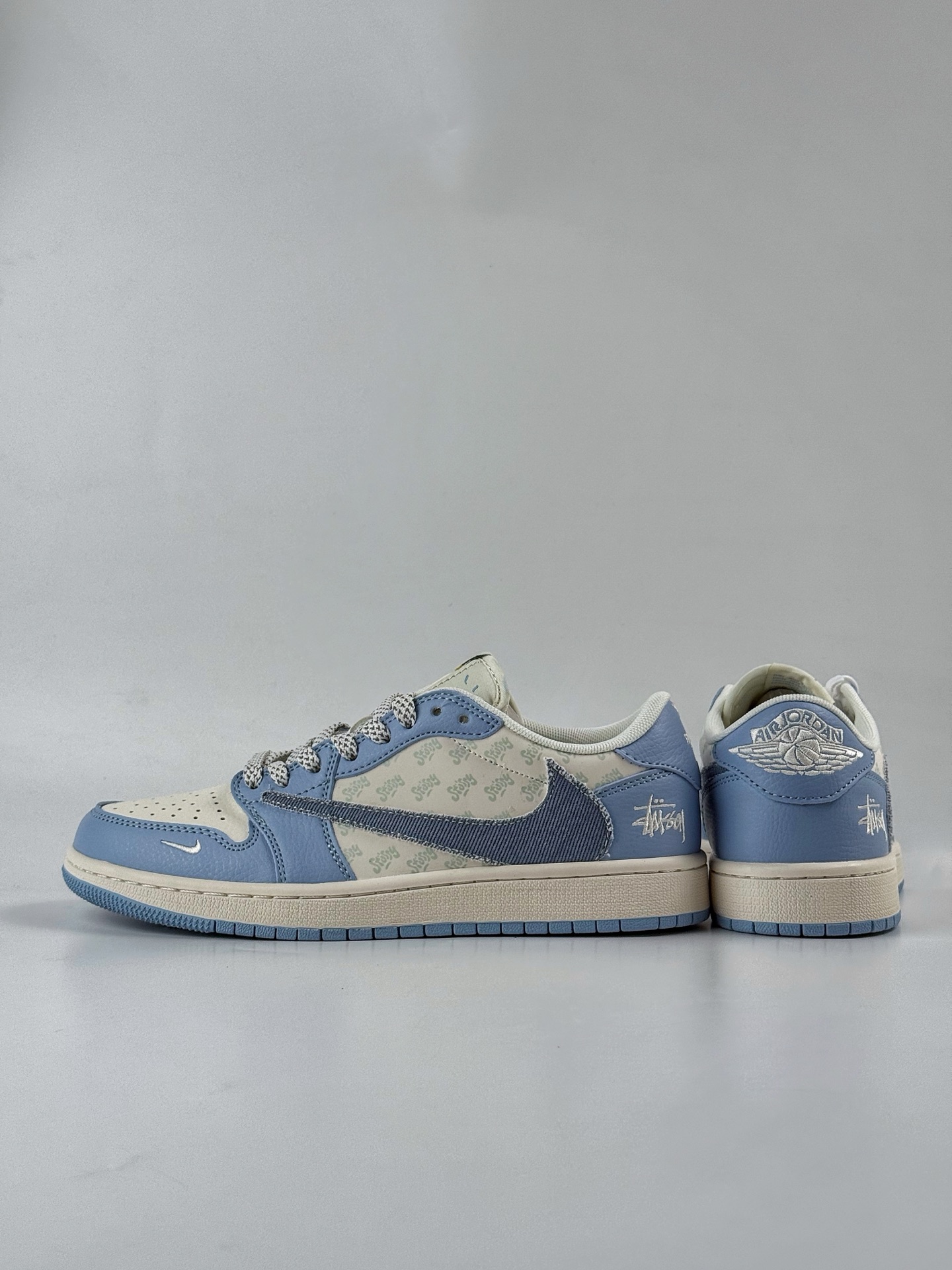 260 Travis Scott x Nike Air Jordan 1 Low x Stussy Air Jordan 1 Low 反转蓝白小勾满天星倒钩 HS8068-037