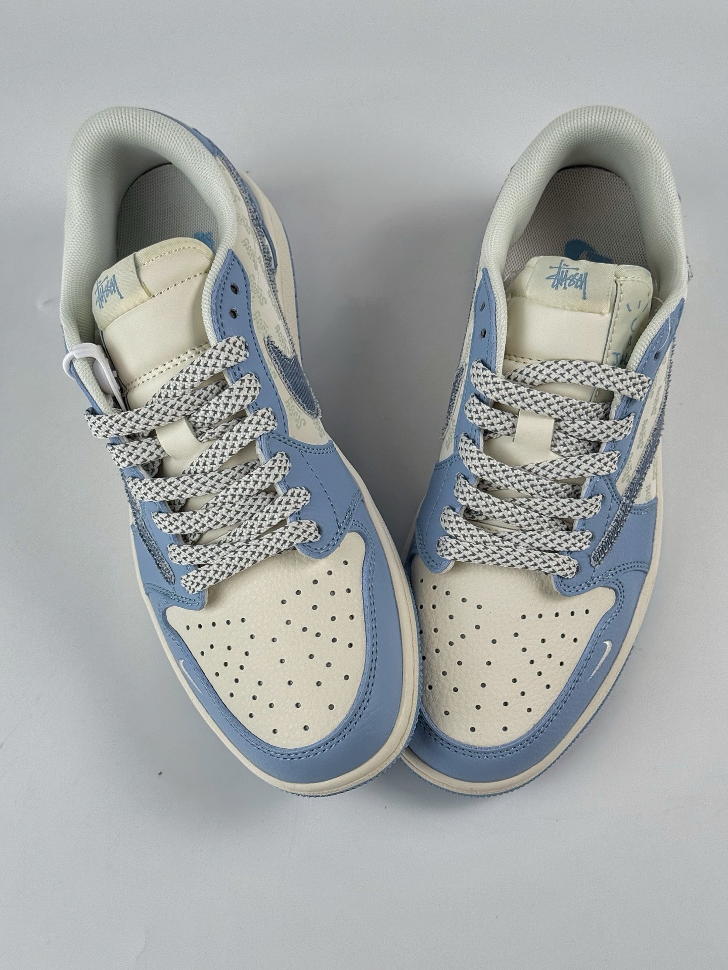 260 Travis Scott x Nike Air Jordan 1 Low x Stussy Air Jordan 1 Low 反转蓝白小勾满天星倒钩 HS8068-037