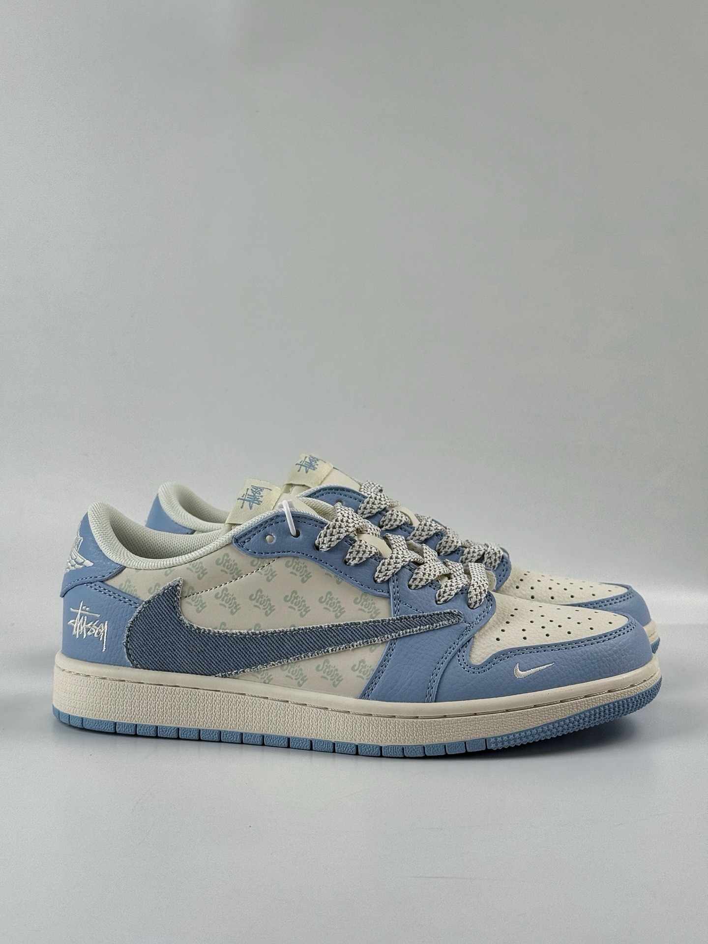 260 Travis Scott x Nike Air Jordan 1 Low x Stussy Air Jordan 1 Low 反转蓝白小勾满天星倒钩 HS8068-037