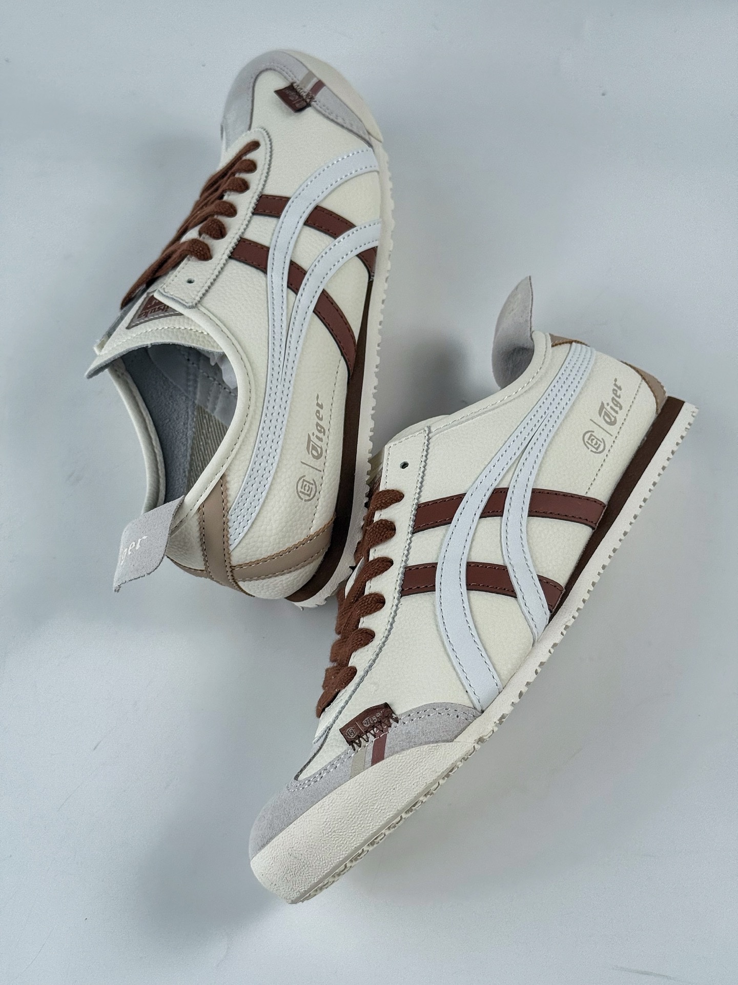 220 Onitsuka Tiger Mexico 66 Paraty 百搭单品 板鞋 DL408-137-Chinese UA Cheap High Quatity Brand Clothes Bags handbags Sneakers wholesale wholesaler seller from China Factory suppliers Fashion Clothing Shoes best Quality Beautiful Price 220 Onitsuka Tiger Mexico 66 Paraty 百搭单品 板鞋 DL408-137