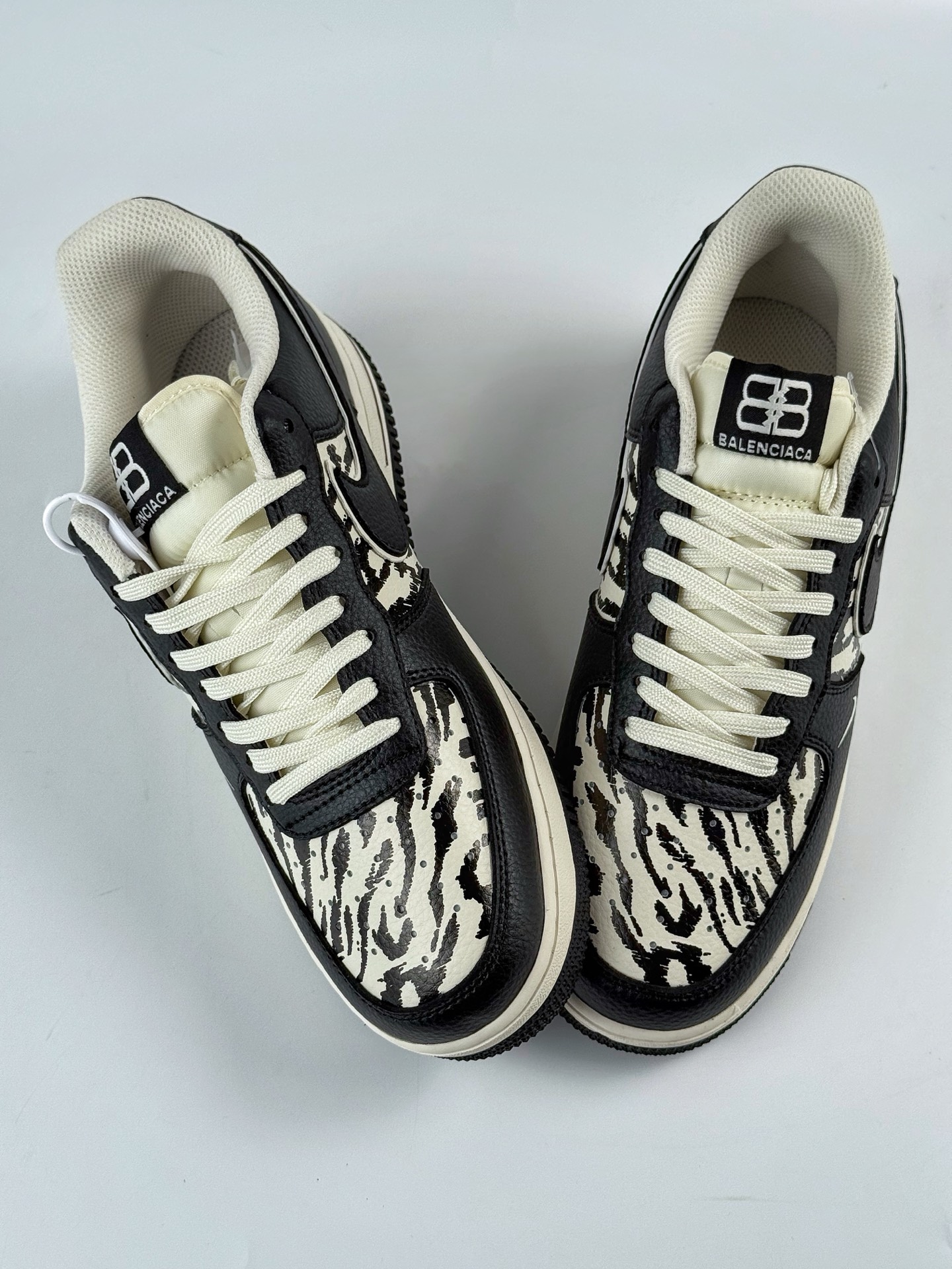 Nike Air Force 1 Low 07 x Balenciaga 黑白小勾  HJ3318-004