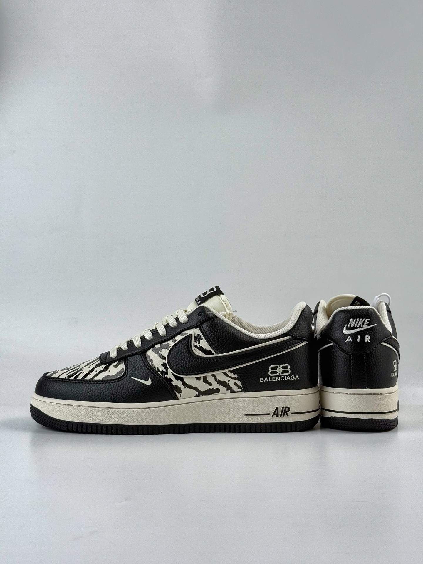 Nike Air Force 1 Low 07 x Balenciaga 黑白小勾  HJ3318-004
