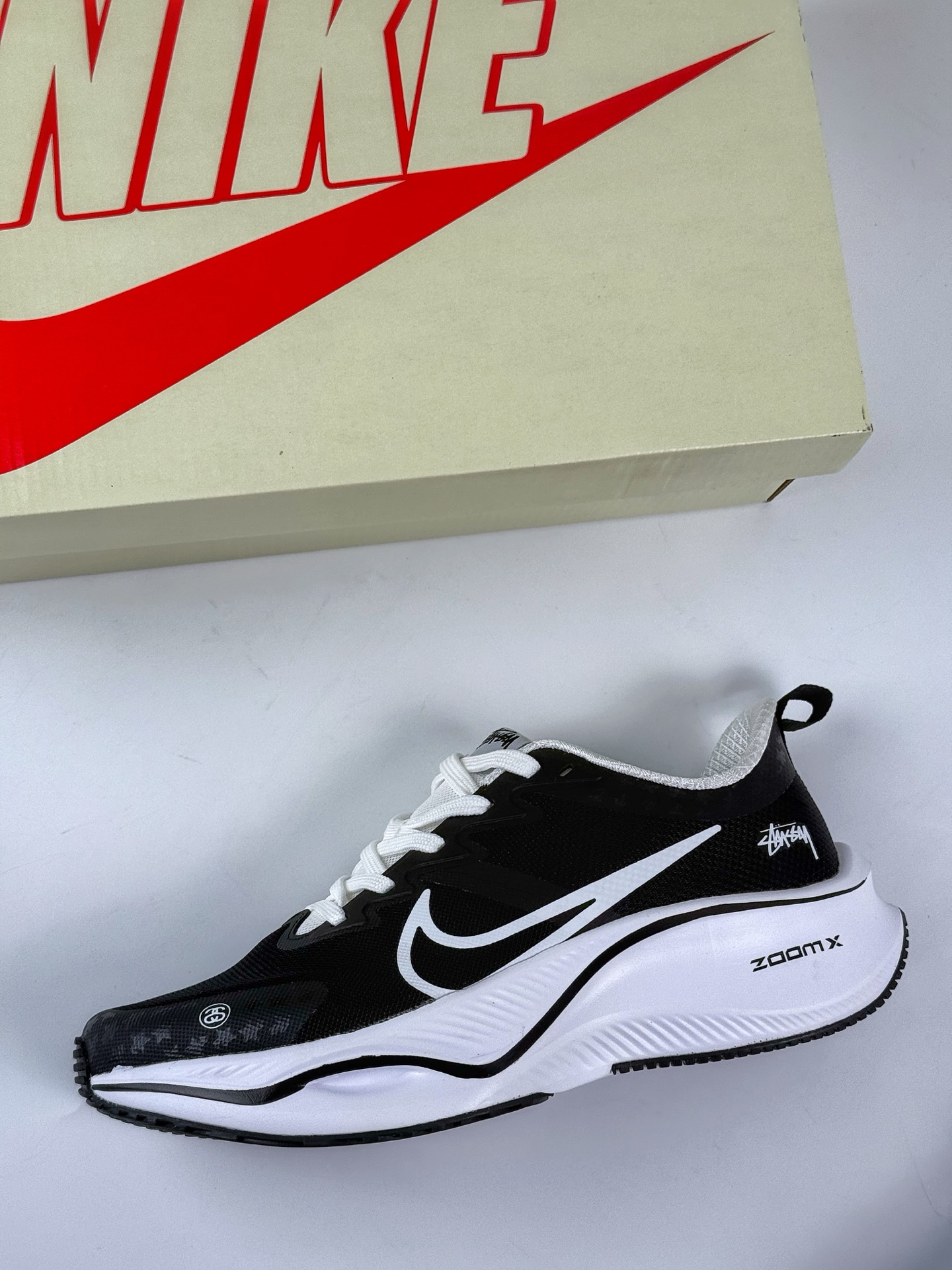 NIKE ZOOM PLUS x Stussy 全新跑鞋  CK4318-149